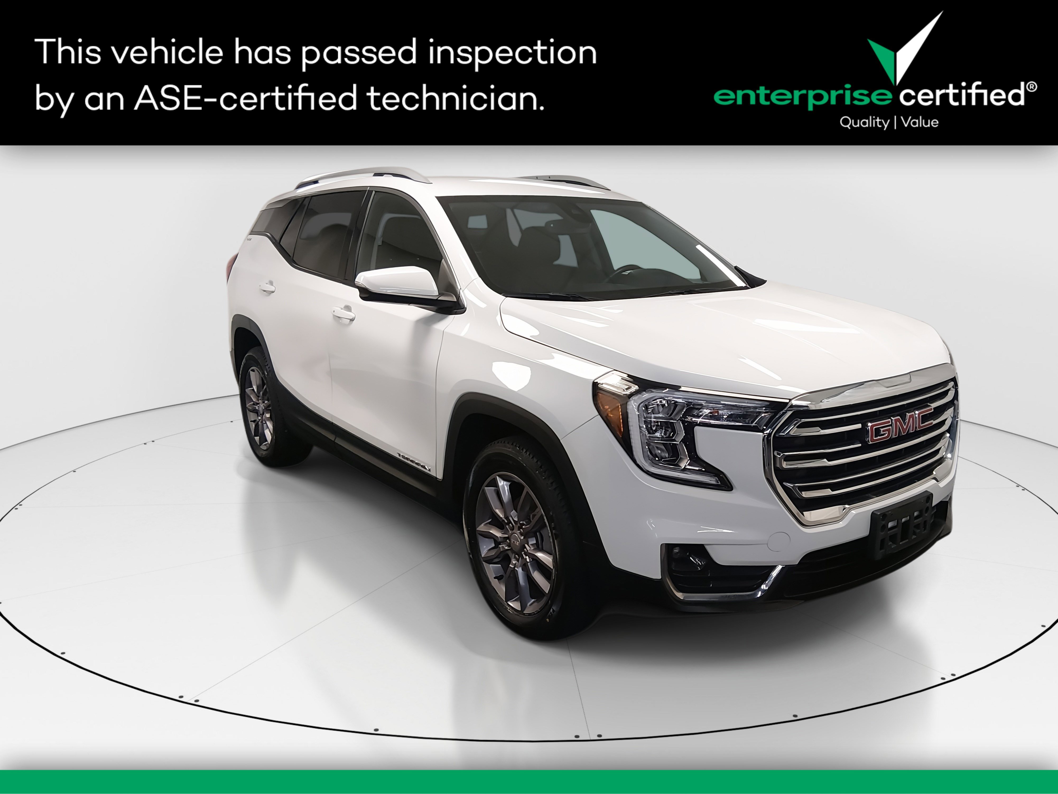 2023 GMC Terrain SLT's photo