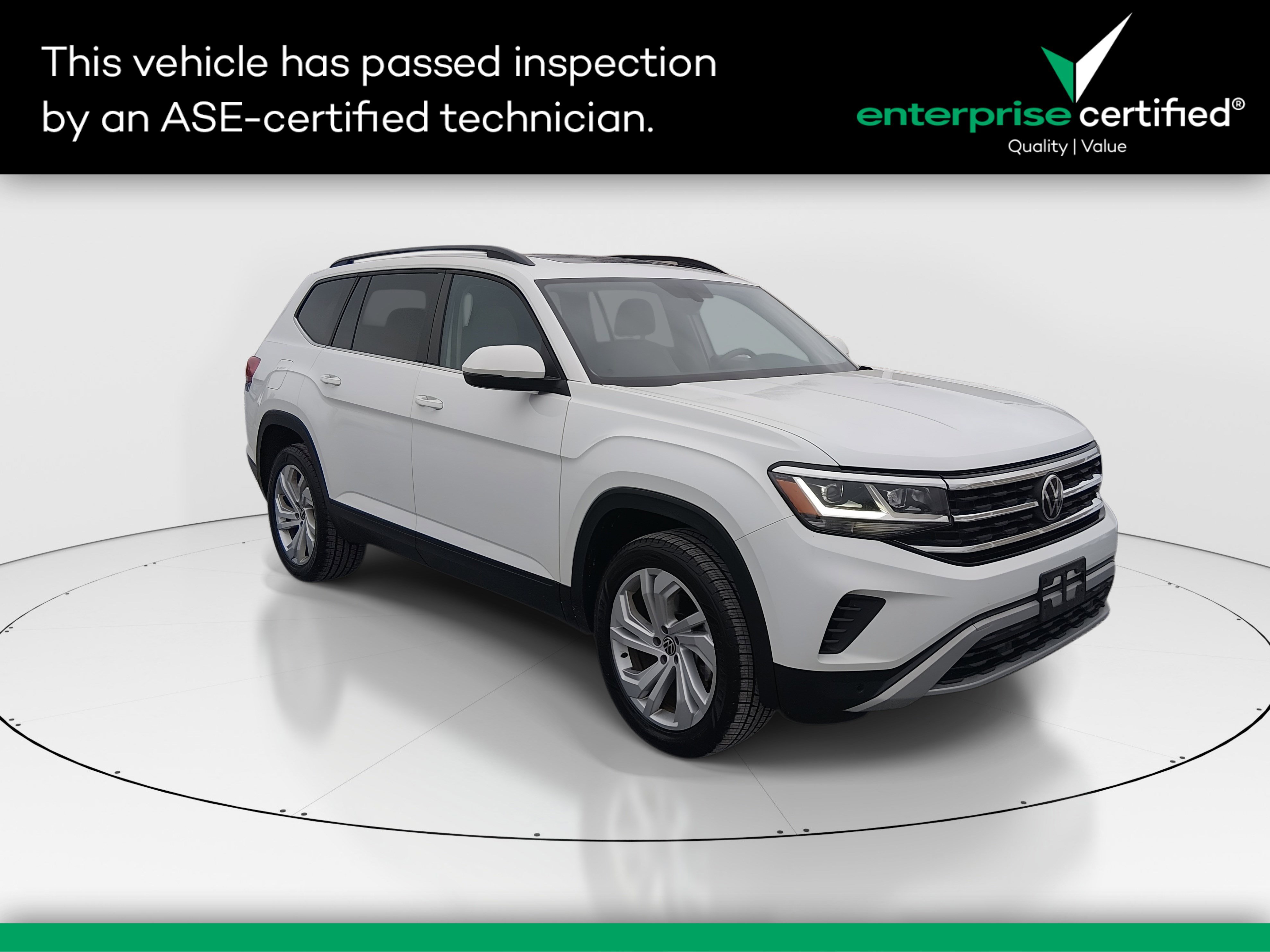 2023 Volkswagen Atlas SE w/Tech's photo