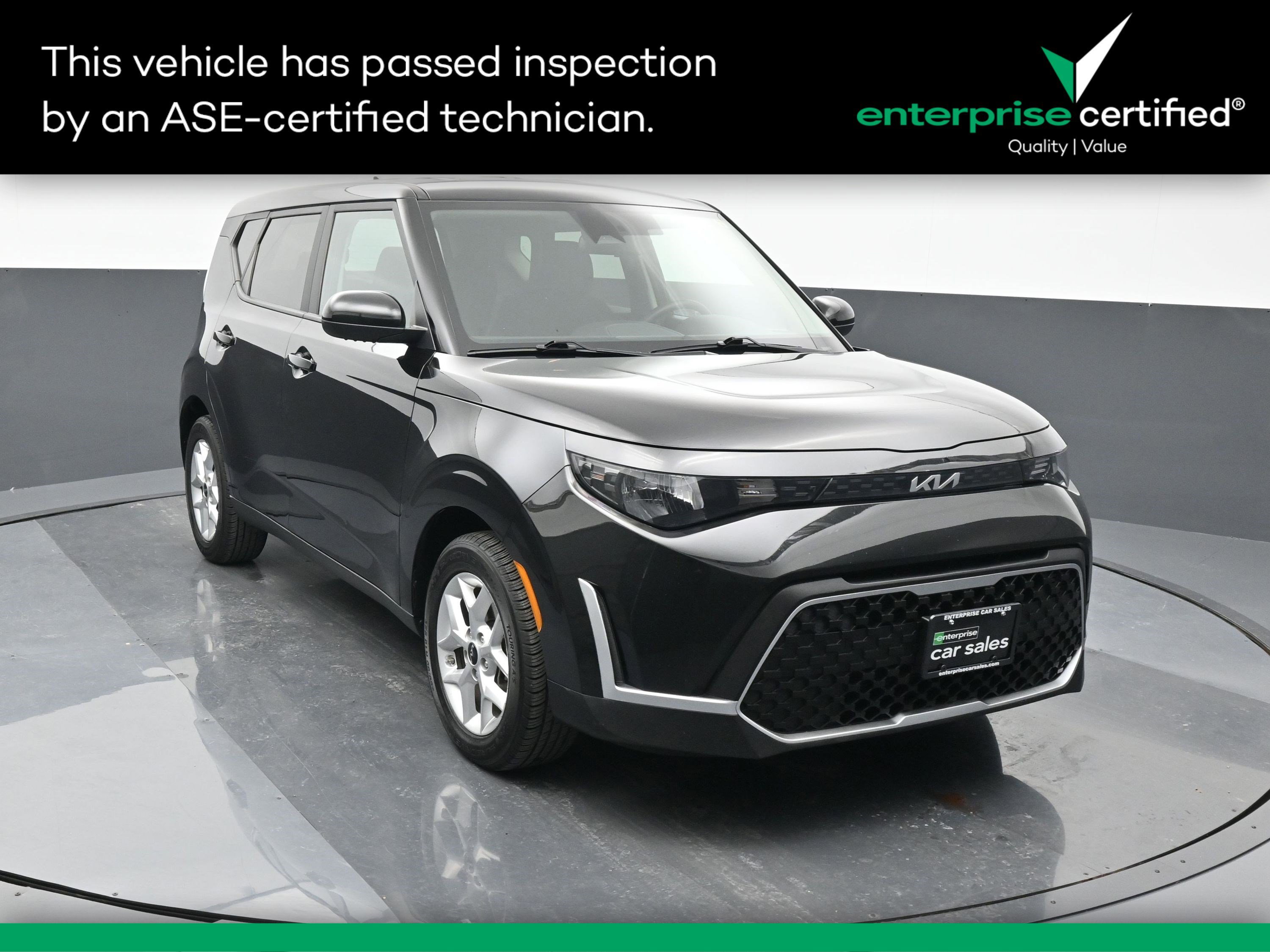 Used 2023 Kia Soul LX IVT