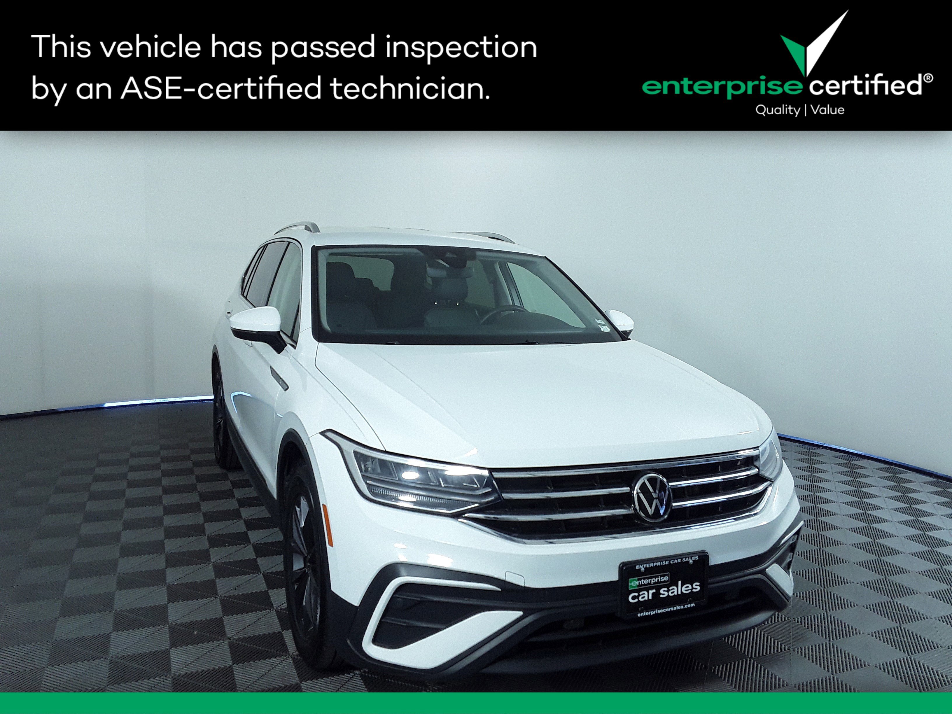 2022 Volkswagen Tiguan 2.0T SE FWD
