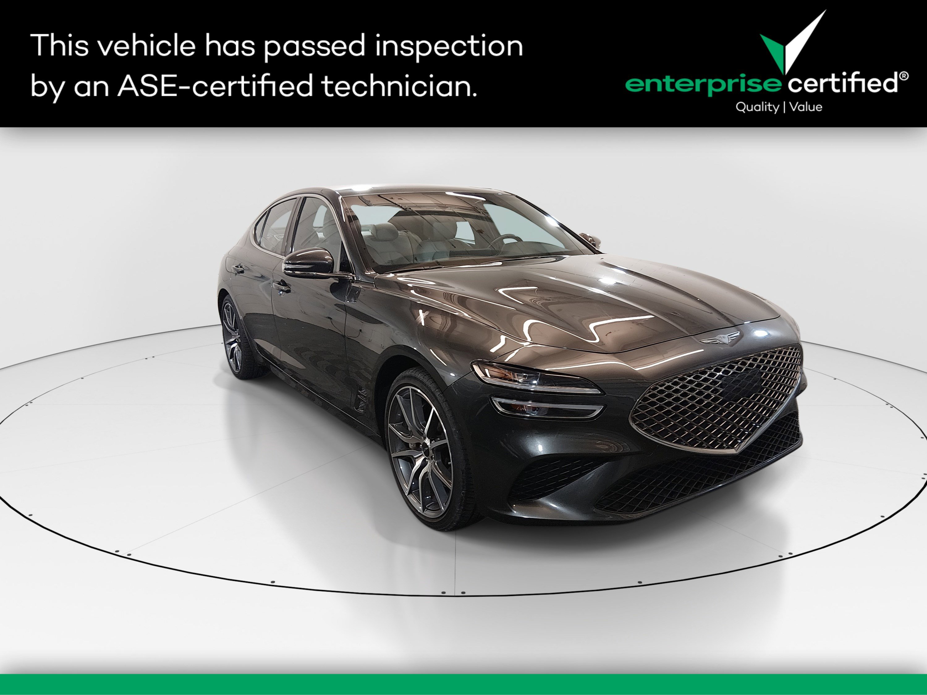 2024 GENESIS G70 Standard's photo