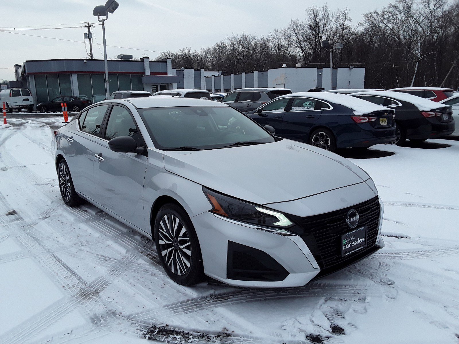 2024 Nissan Altima 2.5 SV Sedan