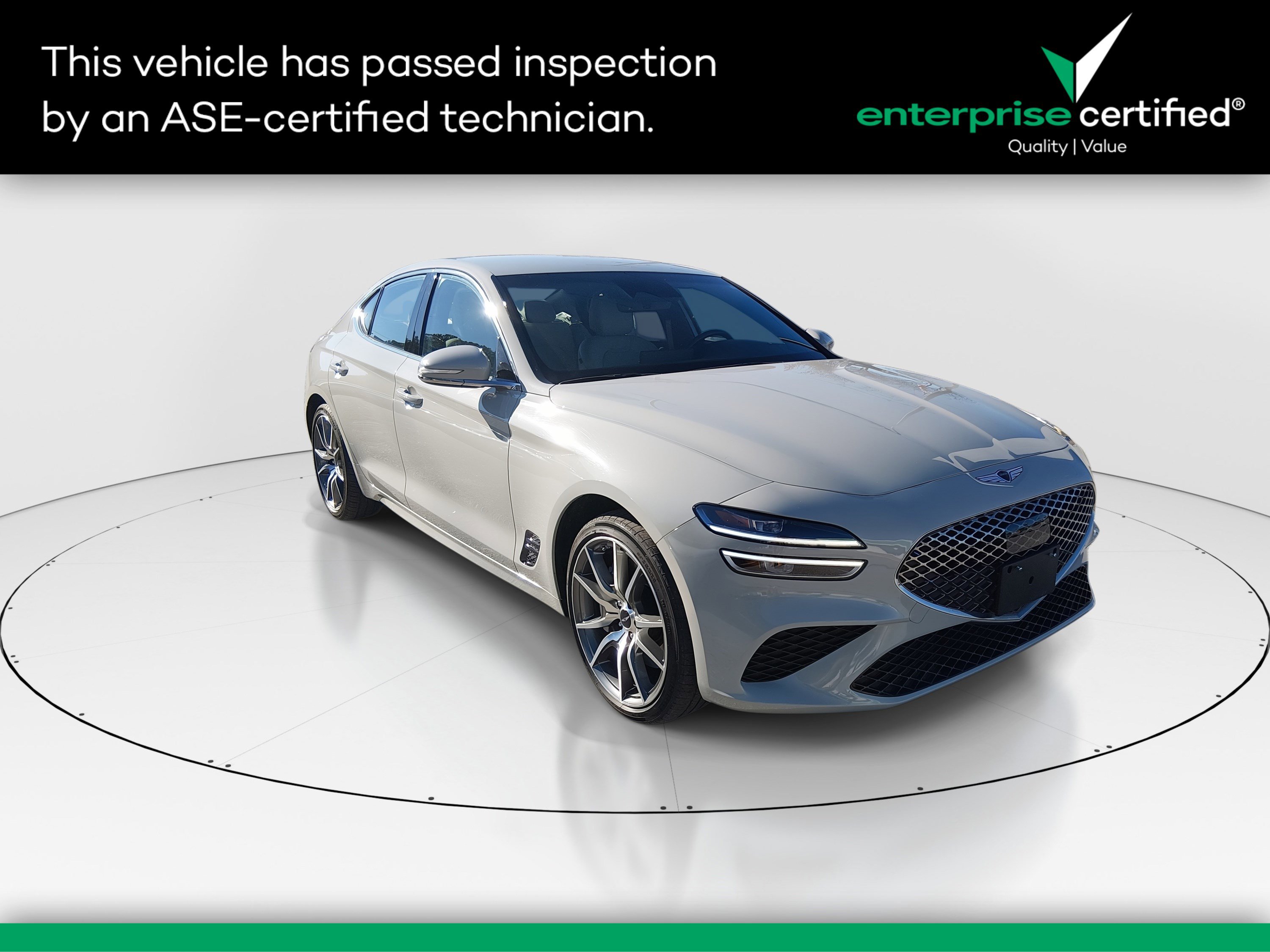 2024 GENESIS G70 Standard's photo