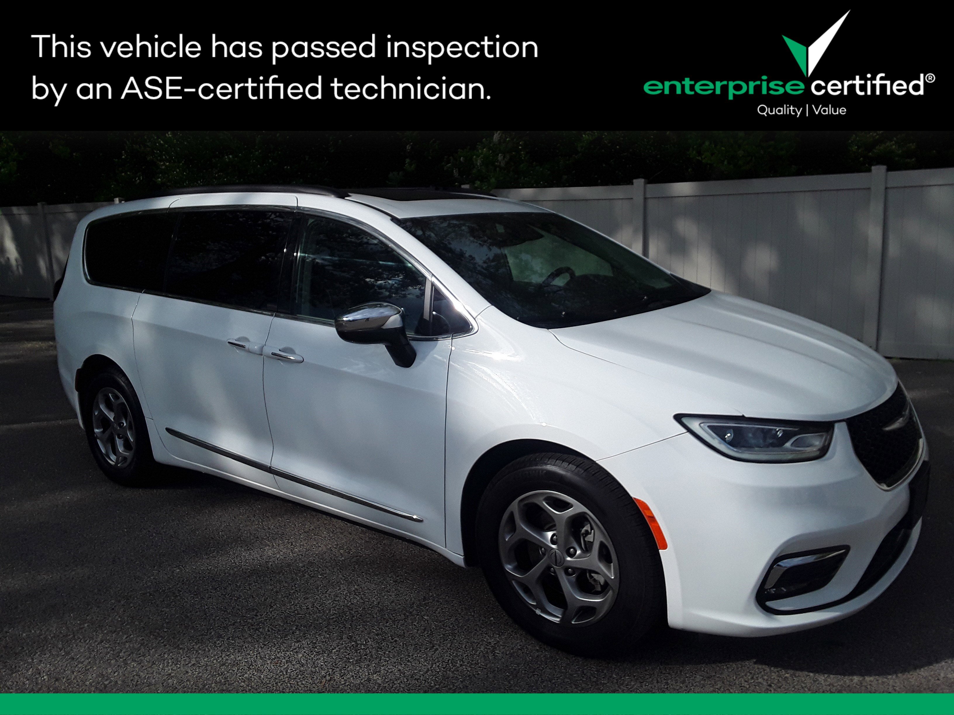 2023 Chrysler Pacifica Limited FWD