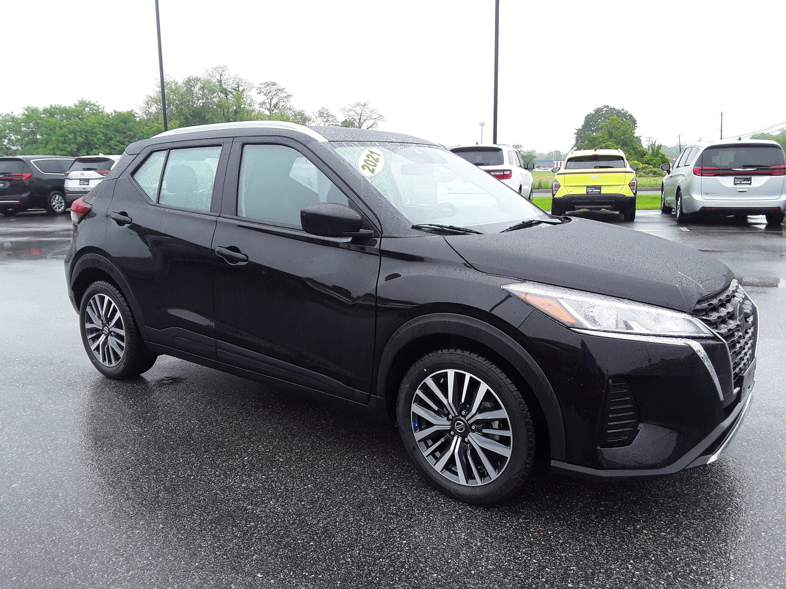 2021 Nissan Kicks SV FWD