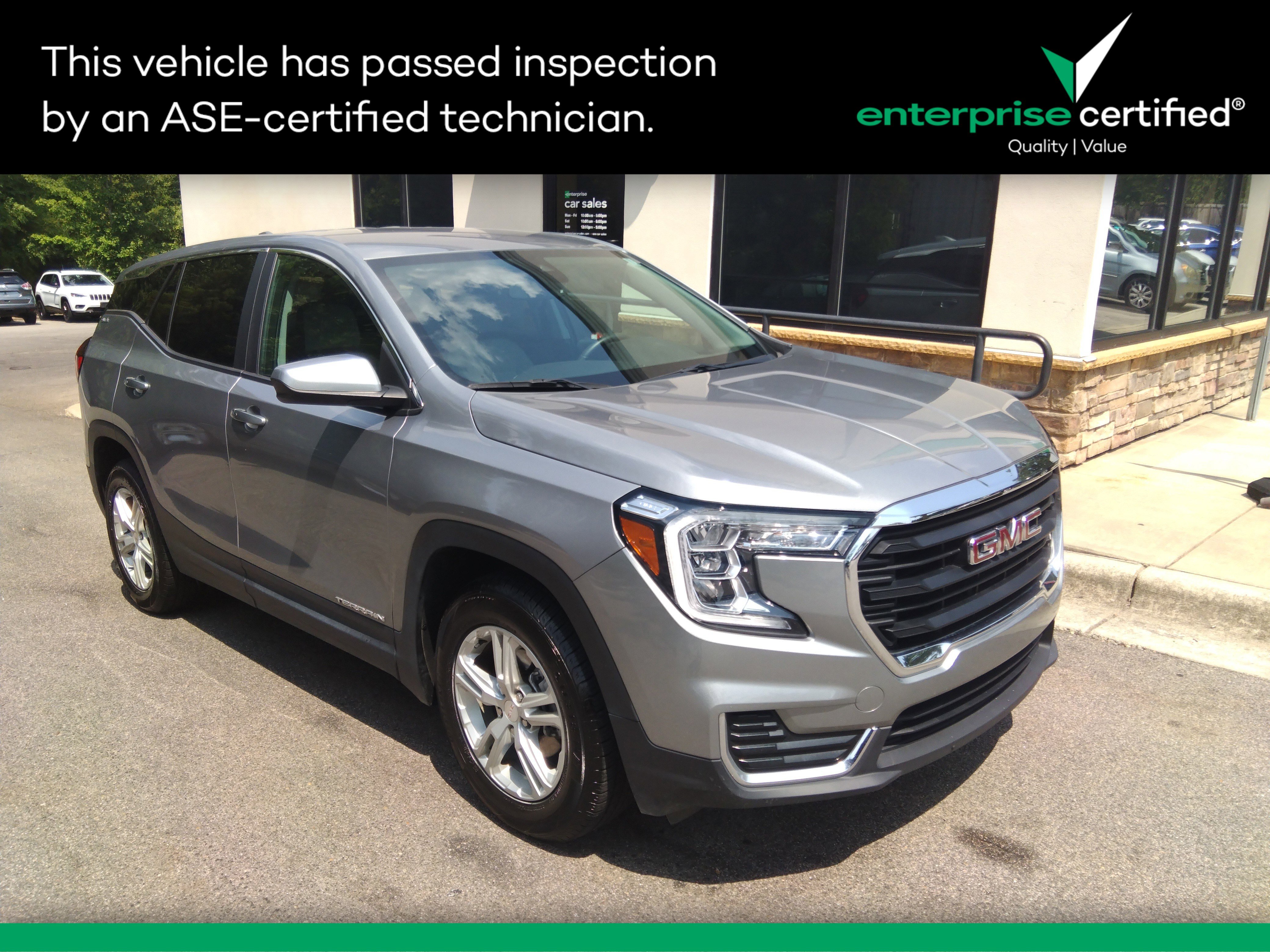 Used 2023 GMC Terrain FWD 4dr SLE