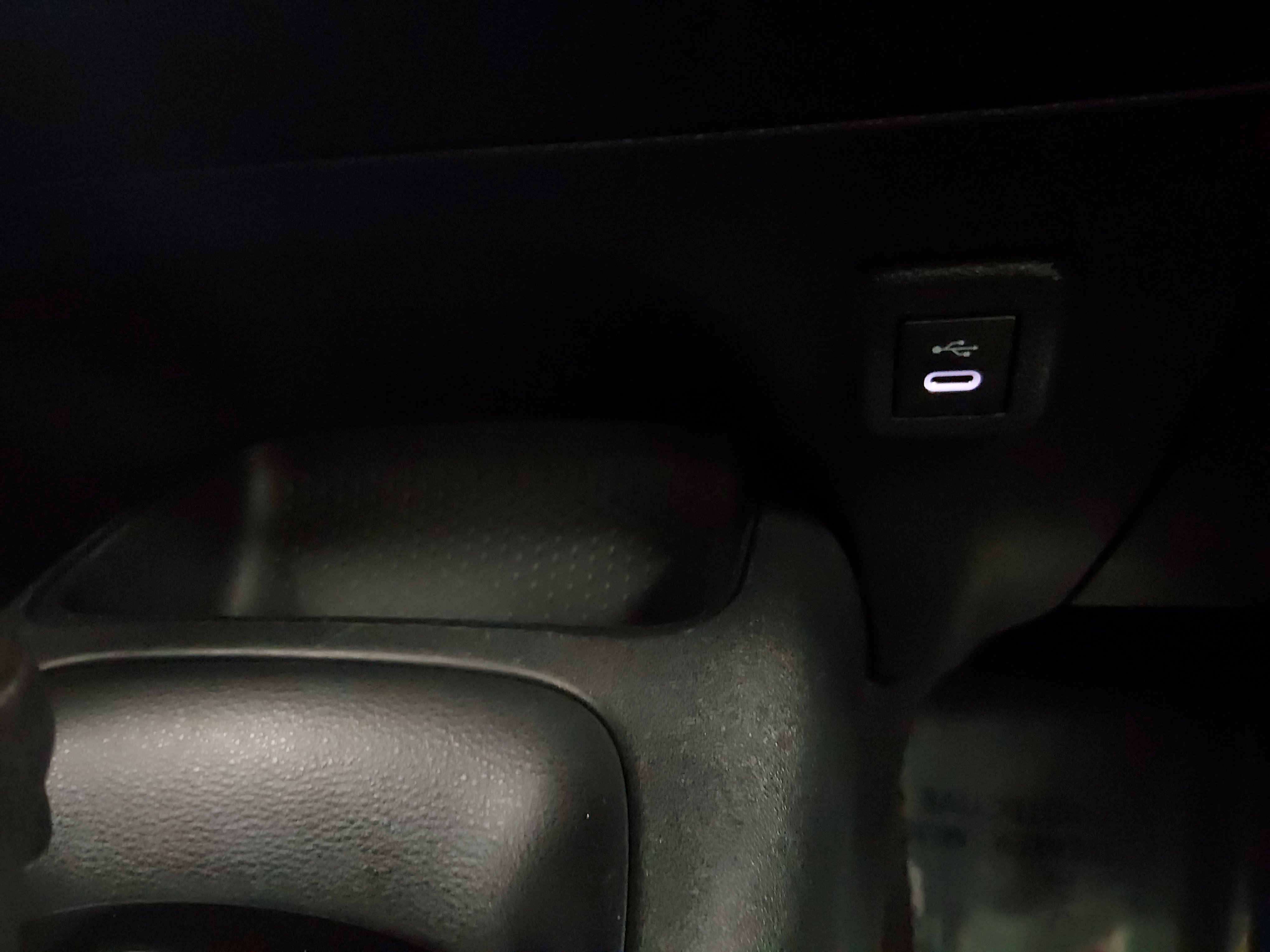 2024 Toyota Corolla LE - Photo 18