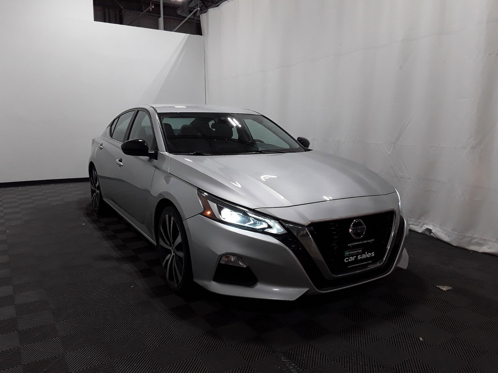 2022 Nissan Altima 2.5 SR Sedan