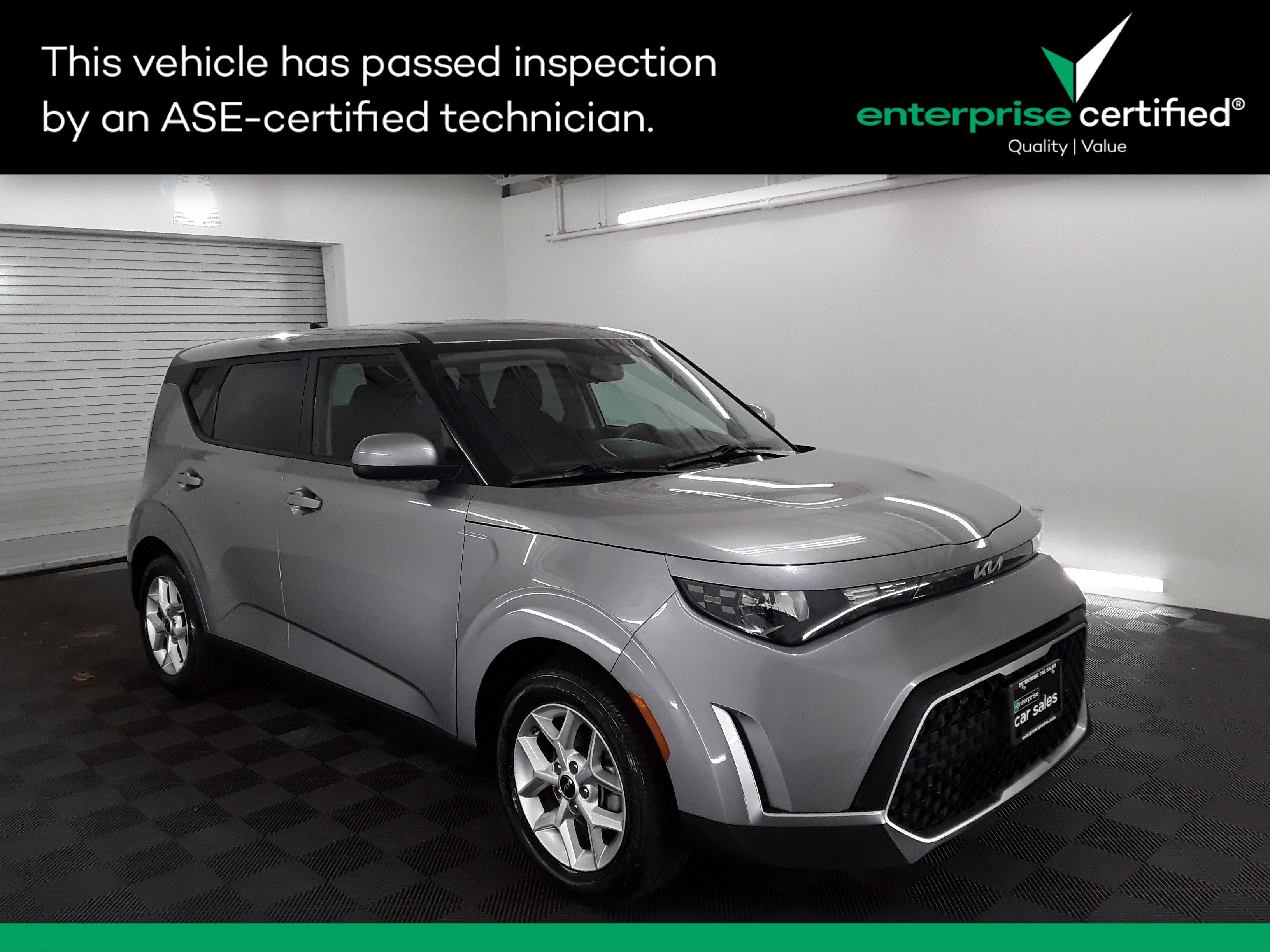 Used 2023 Kia Soul LX IVT