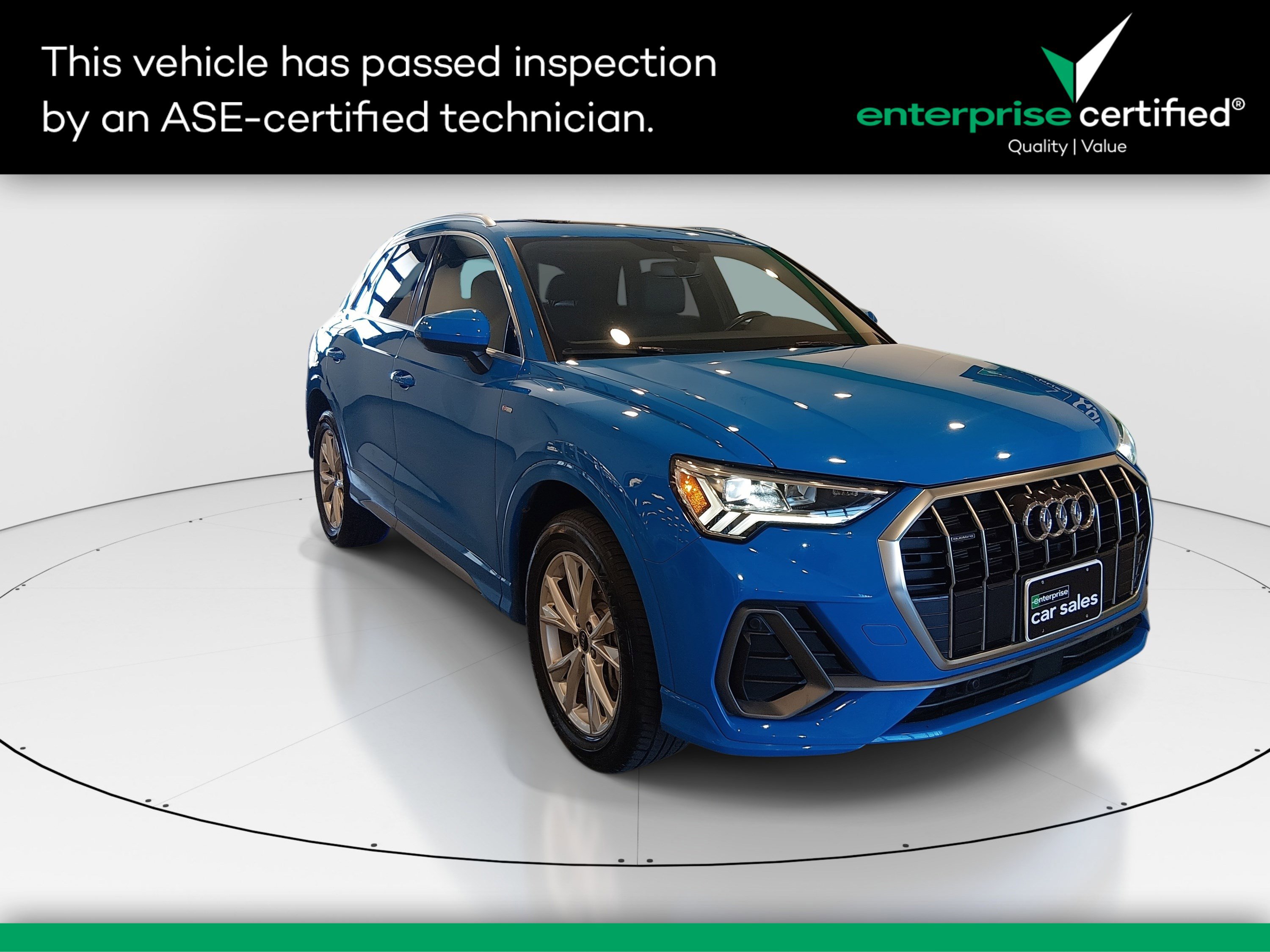 2023 Audi Q3 S Line Premium's photo