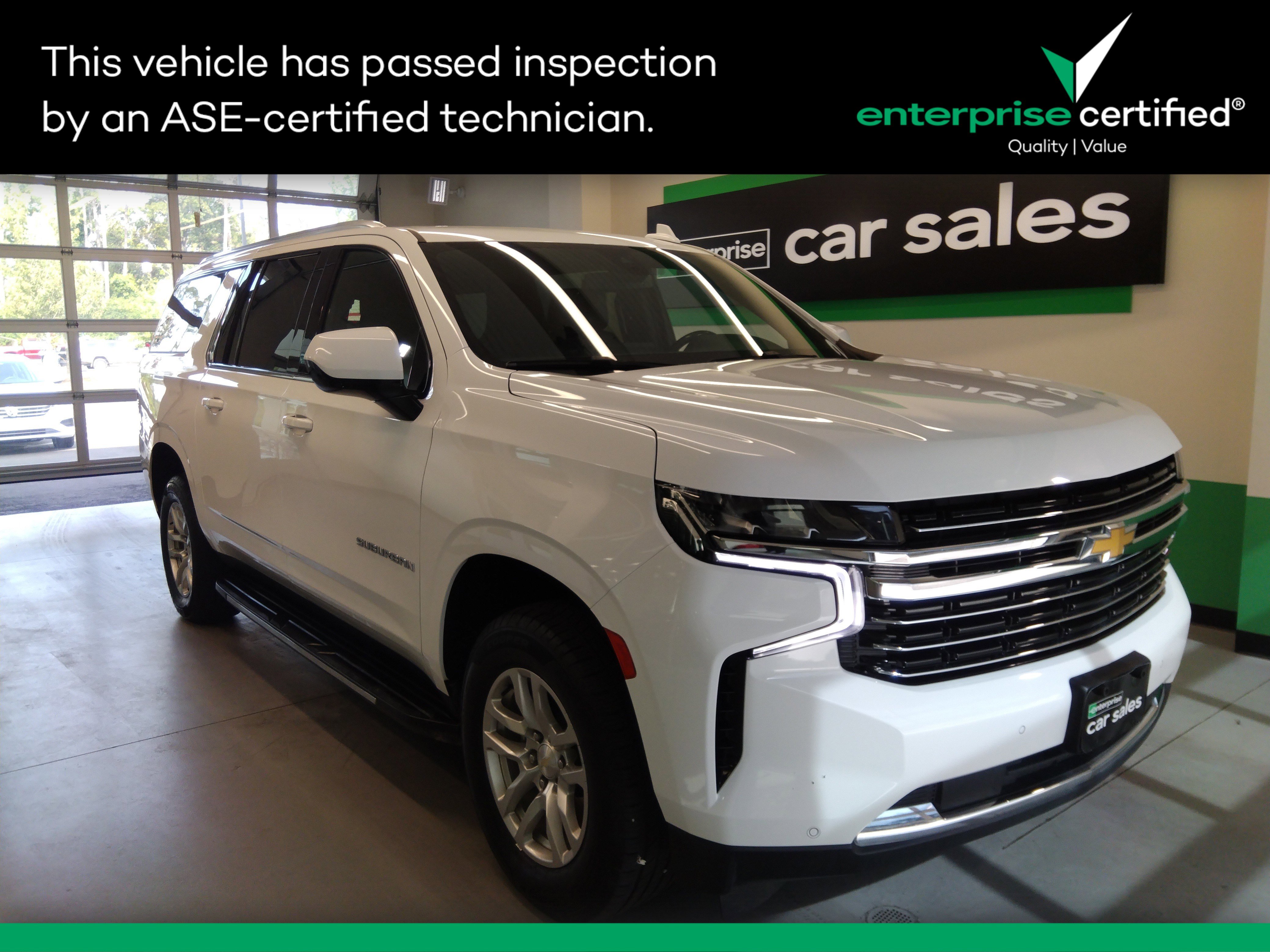 2022 Chevrolet Suburban 2WD 4dr LT