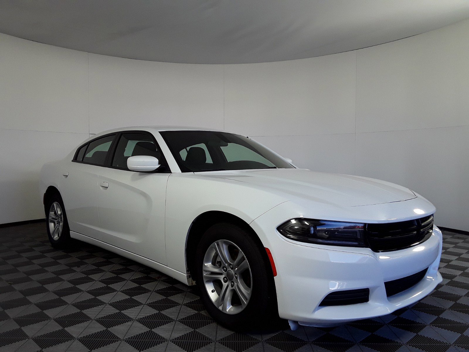 2022 Dodge Charger SXT RWD