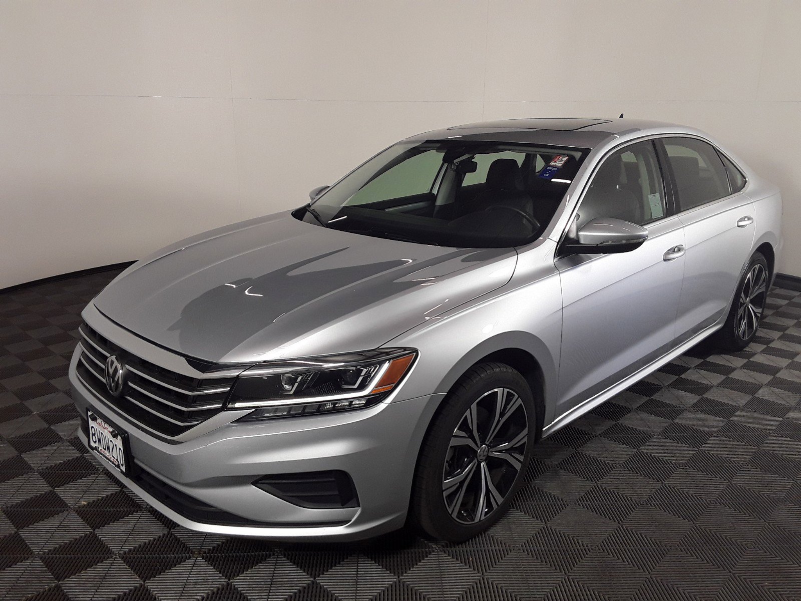 2021 Volkswagen Passat 2.0T SE Auto