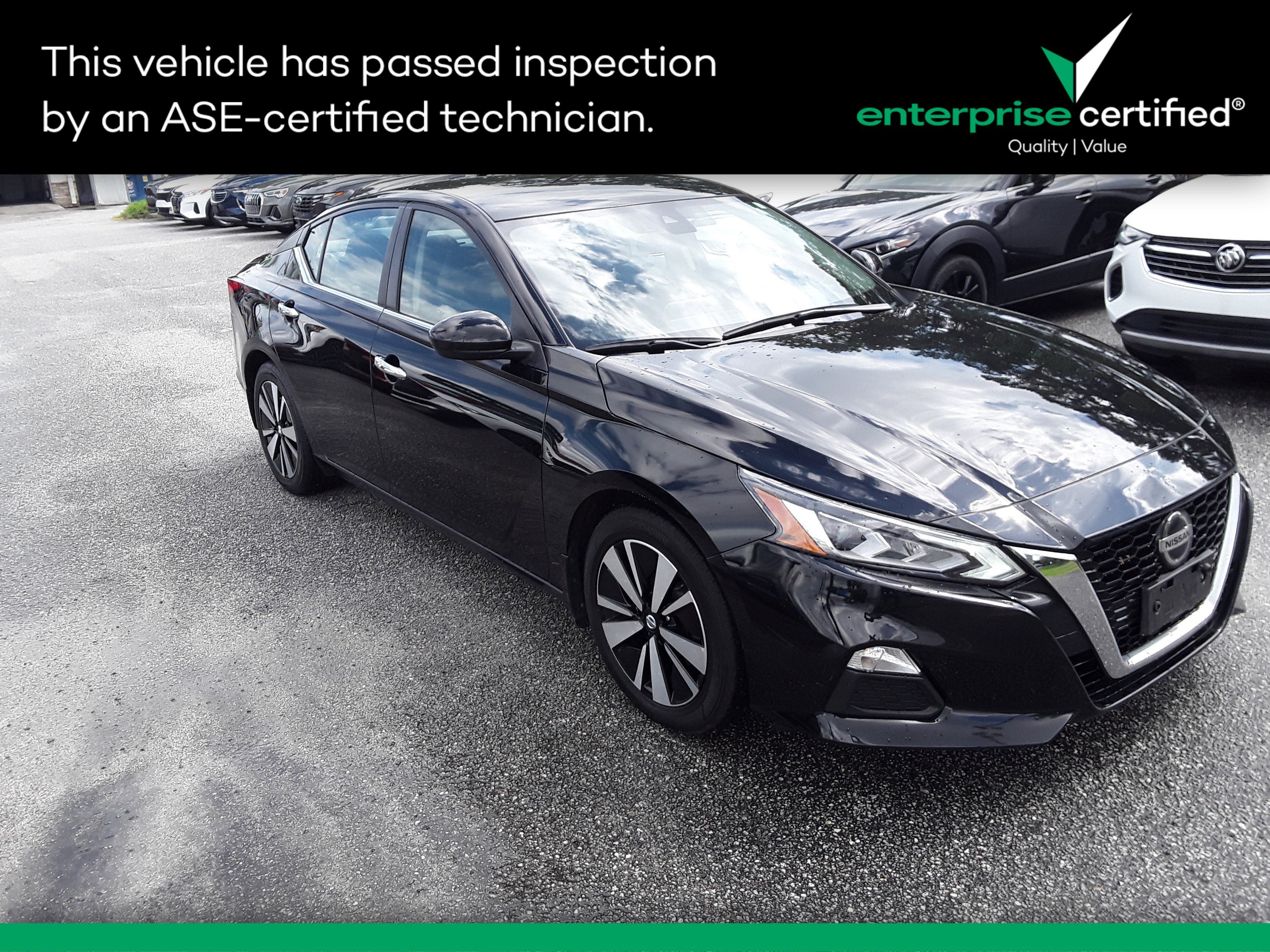 Used 2022 Nissan Altima 2.5 SV Sedan
