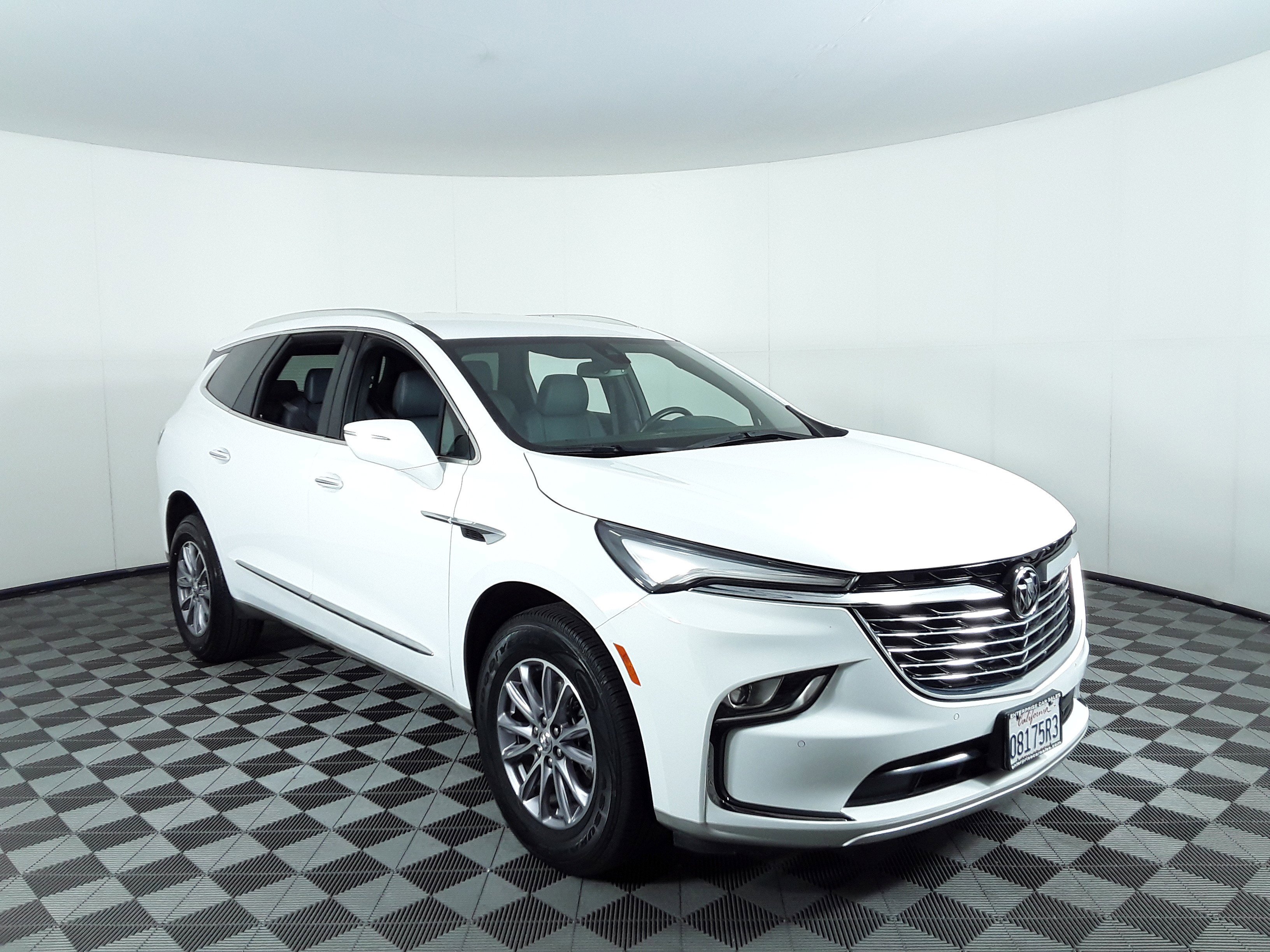 2023 Buick Enclave FWD 4dr Essence