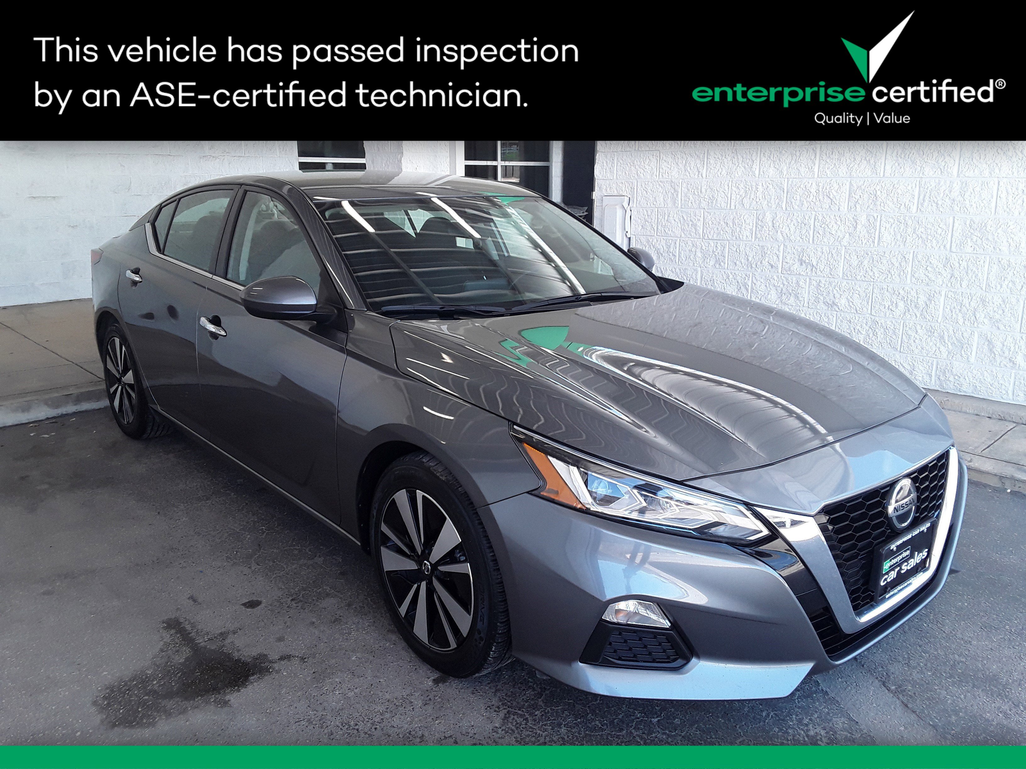 Used 2022 Nissan Altima 2.5 SV Sedan
