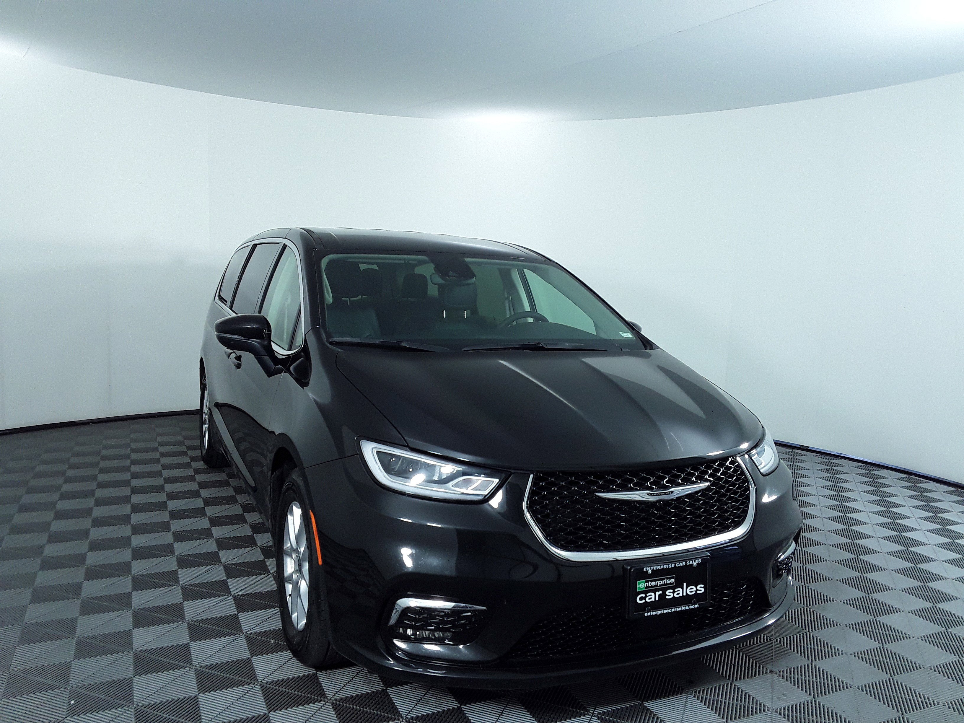 2023 Chrysler Pacifica Touring L FWD