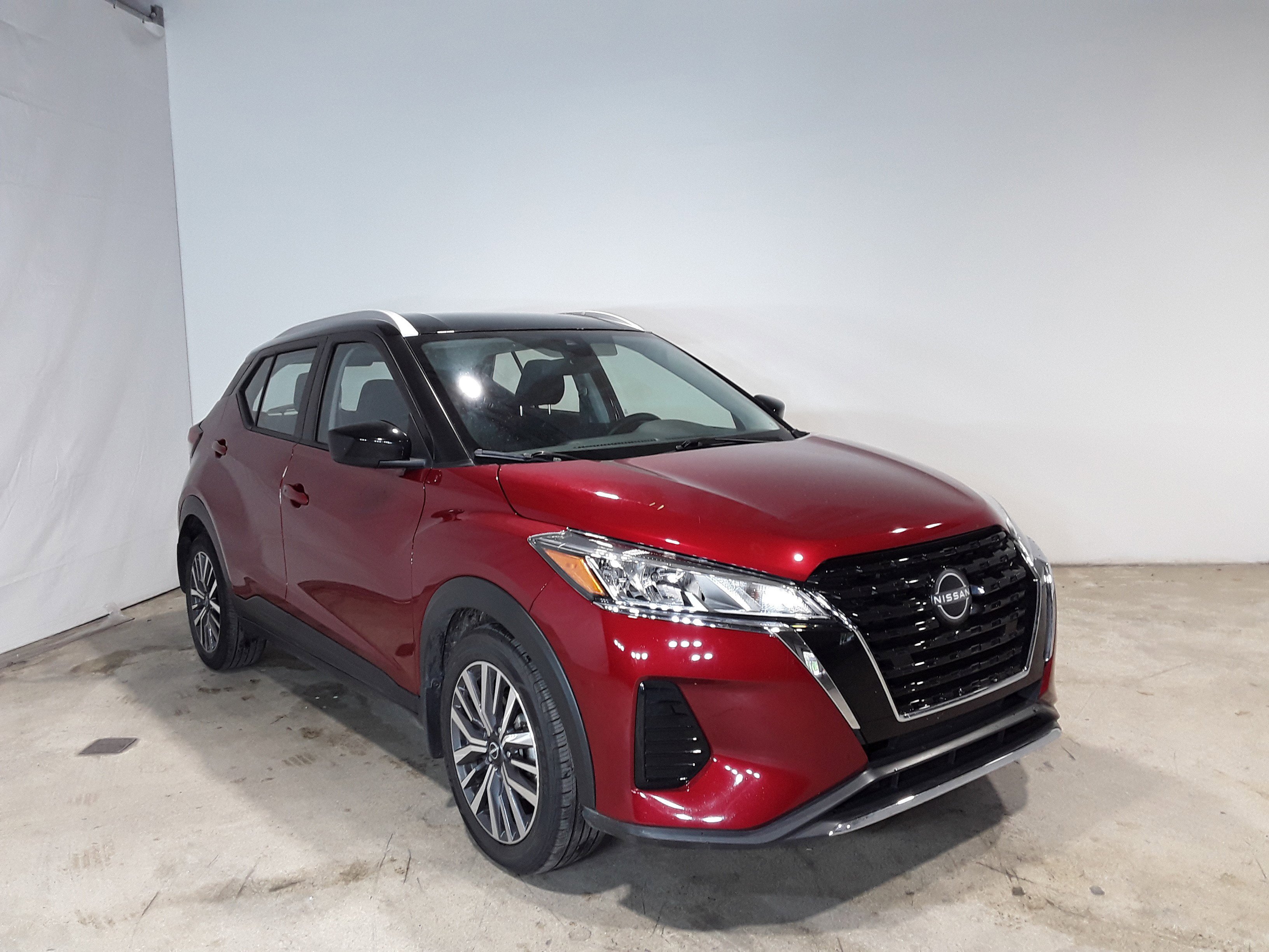 2023 Nissan Kicks SV FWD