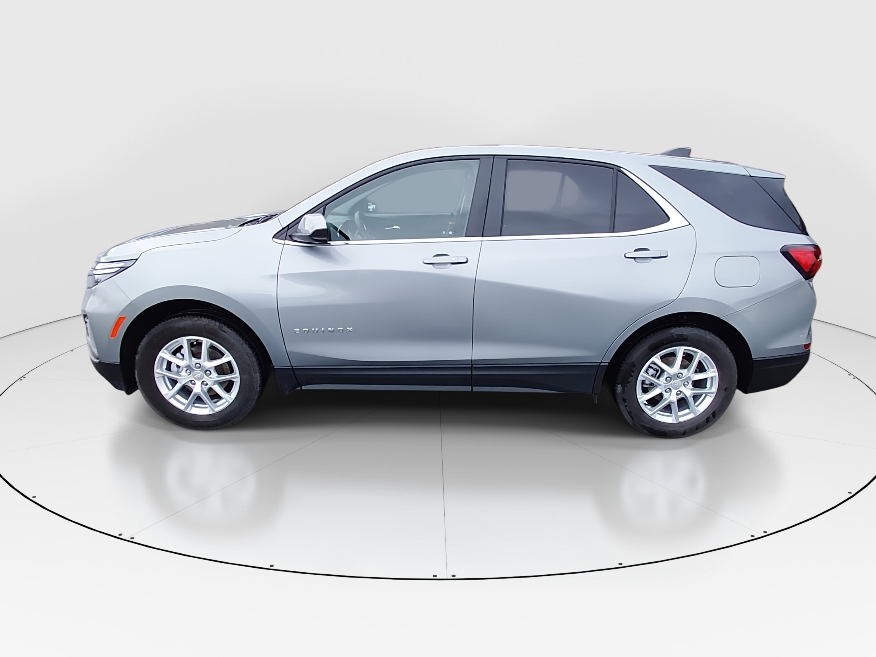 Image of Used 2024 Chevrolet Equinox AWD 4dr LT w/1LT