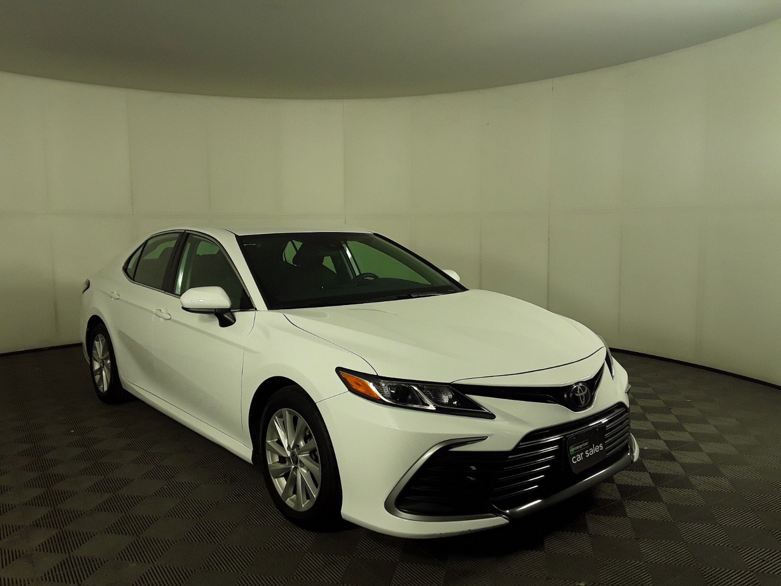 2022 Toyota Camry LE Auto