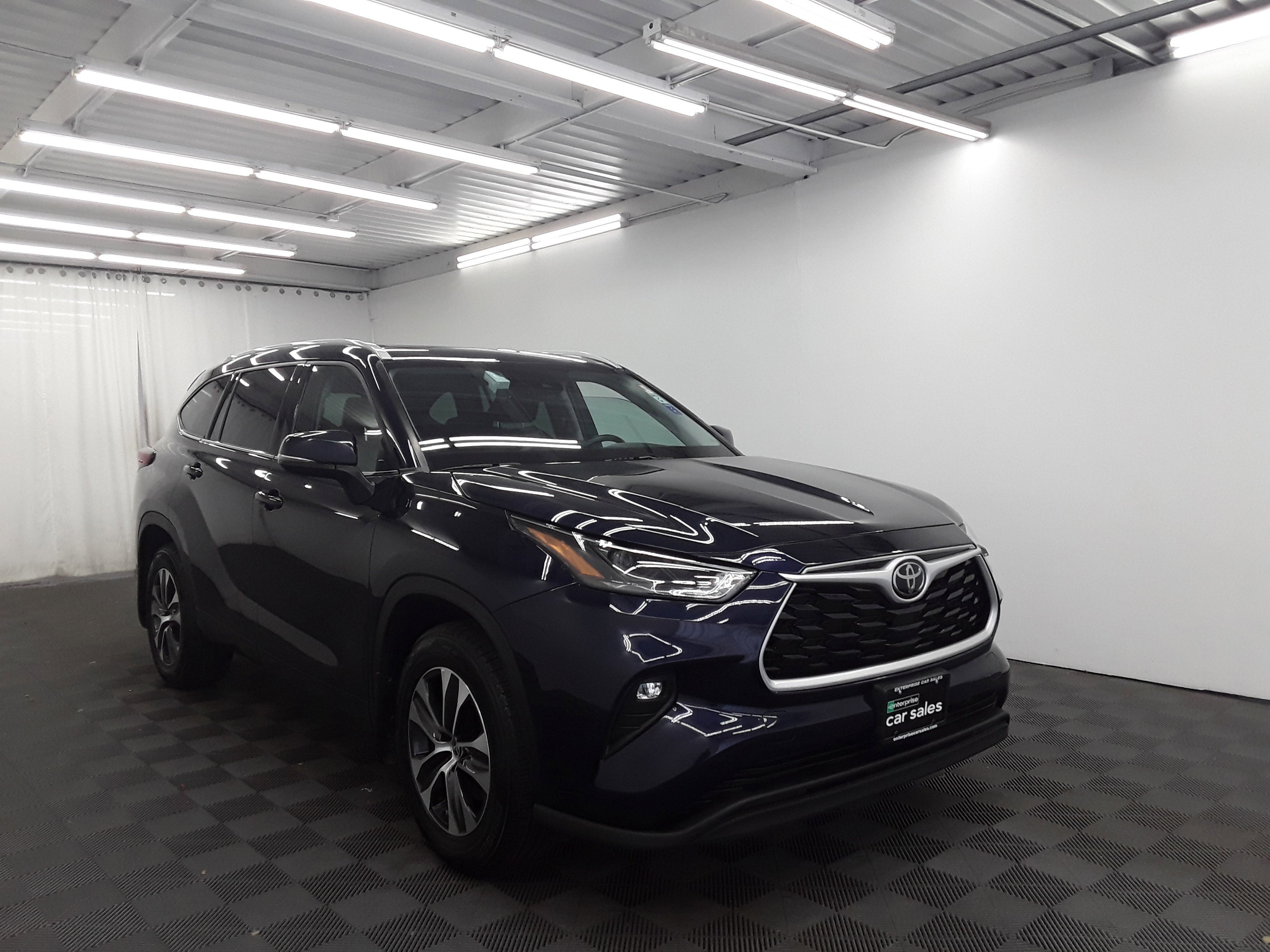 2022 Toyota Highlander XLE AWD