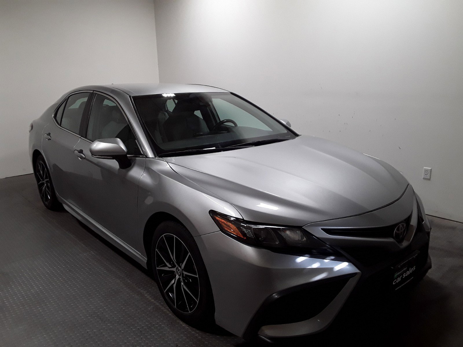 2022 Toyota Camry SE Auto