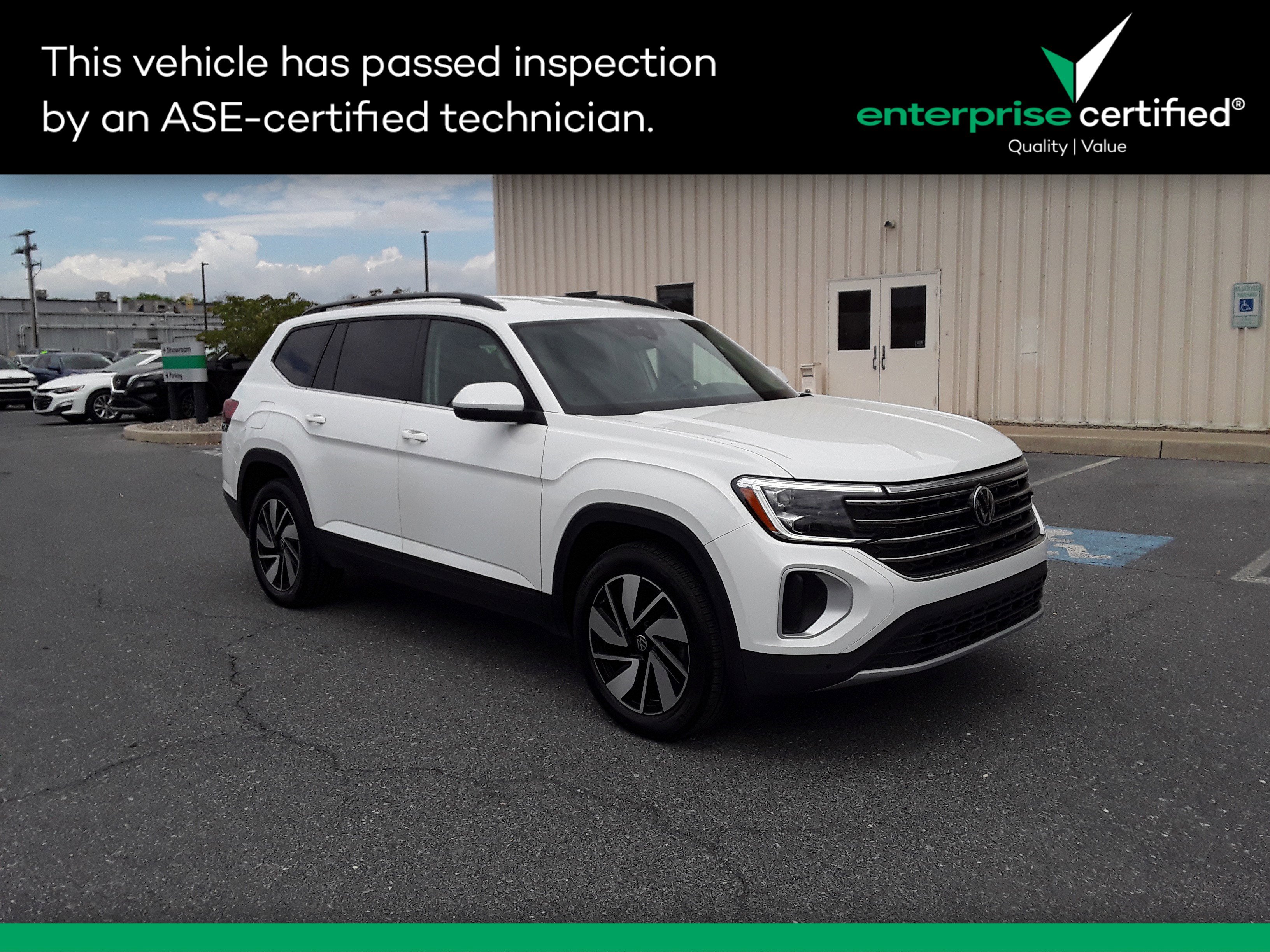 2025 Volkswagen Atlas 2.0T SE w/Technology 4MOTION