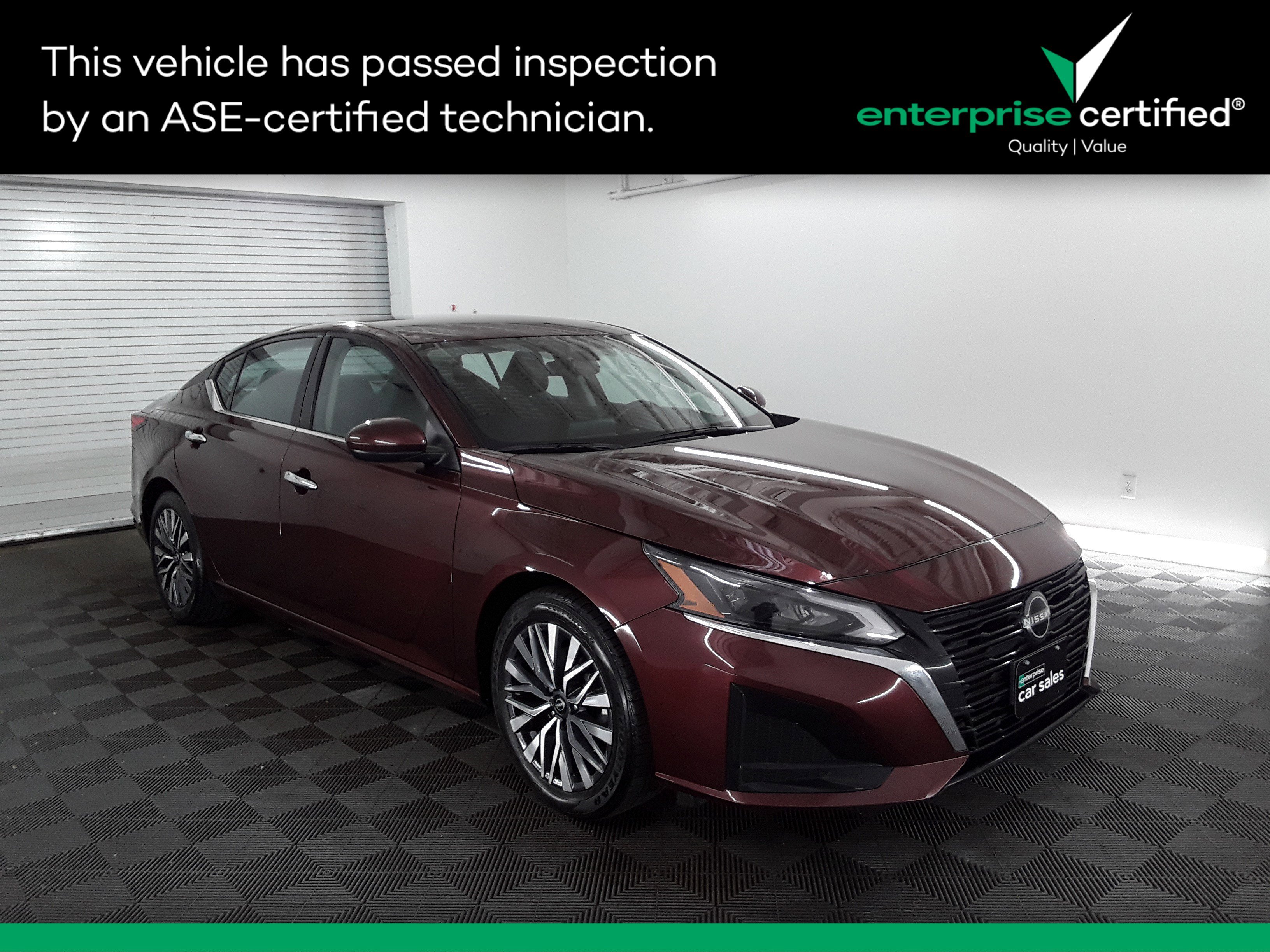 Used 2023 Nissan Altima 2.5 SV Sedan