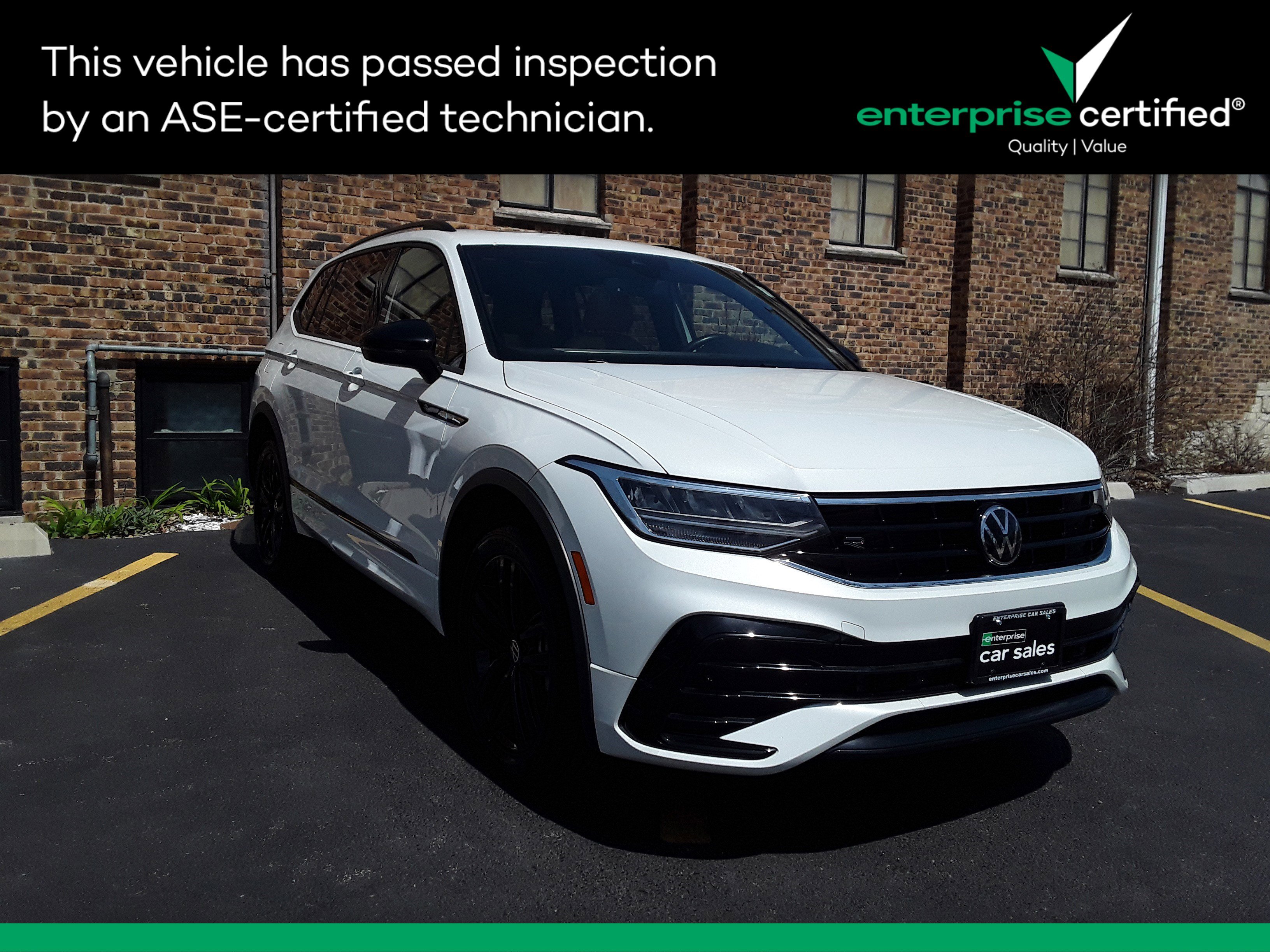 2022 Volkswagen Tiguan 2.0T SE R-Line Black 4MOTION