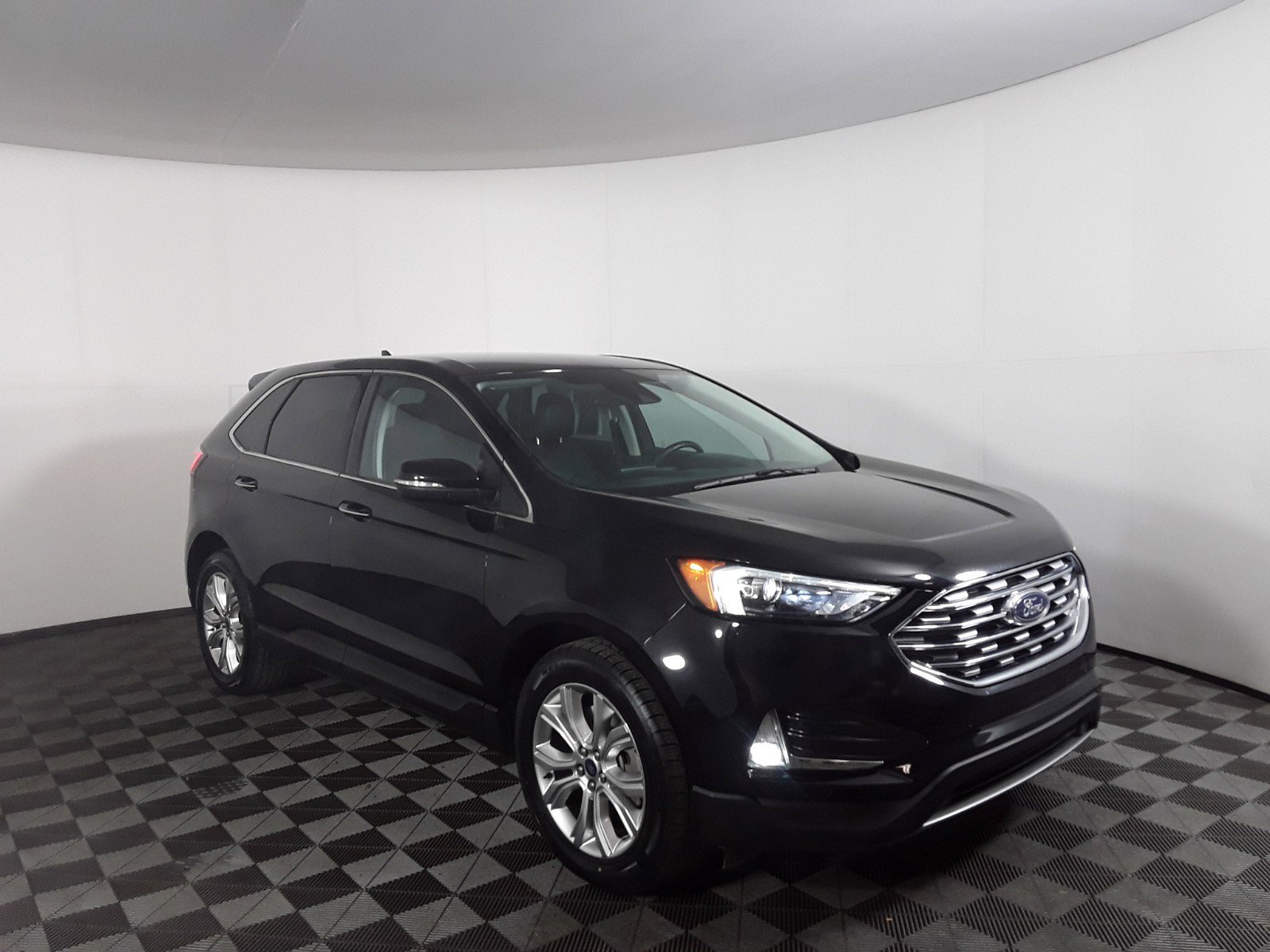 2022 Ford Edge Titanium AWD