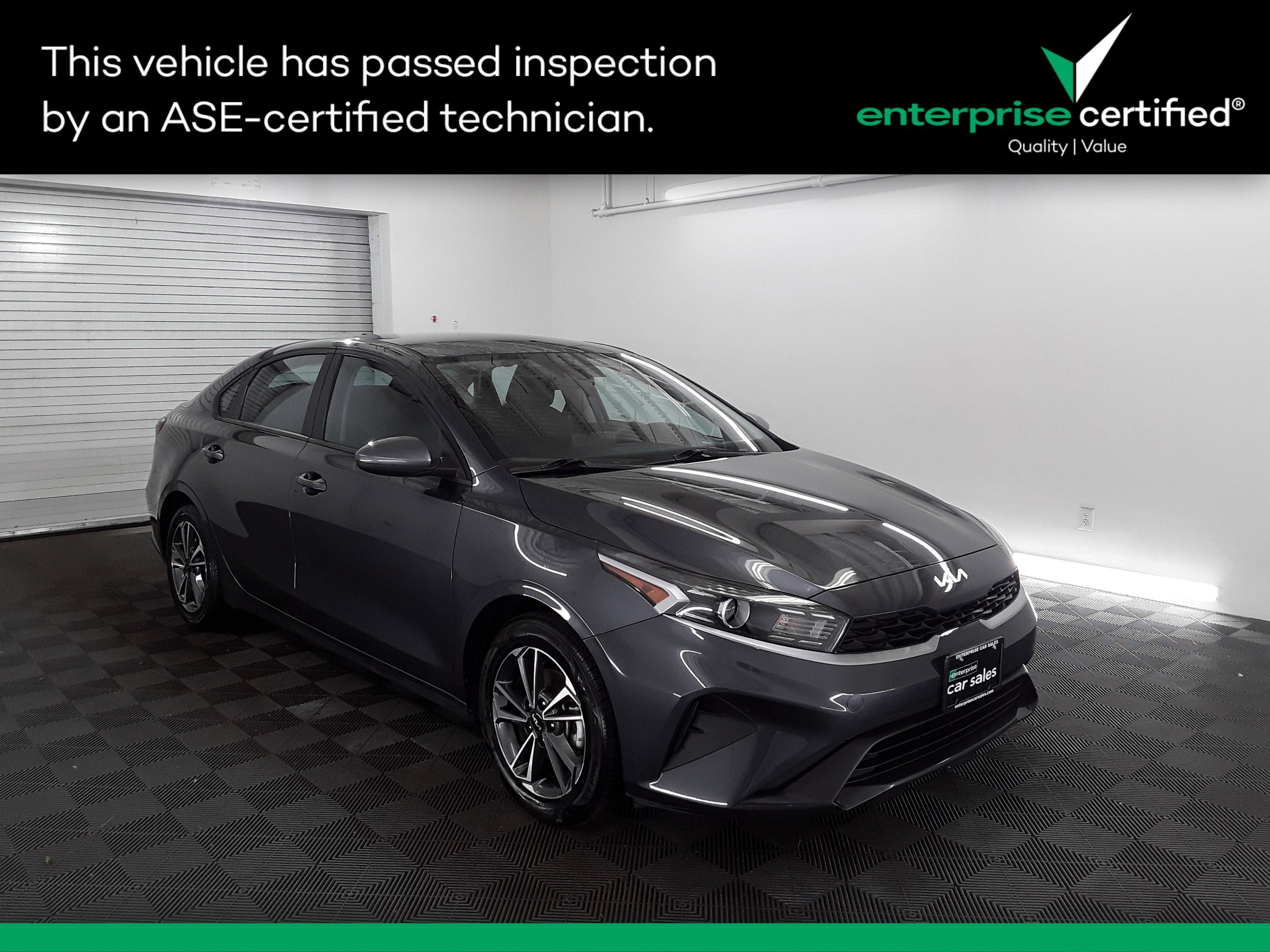 2023 Kia Forte LXS IVT
