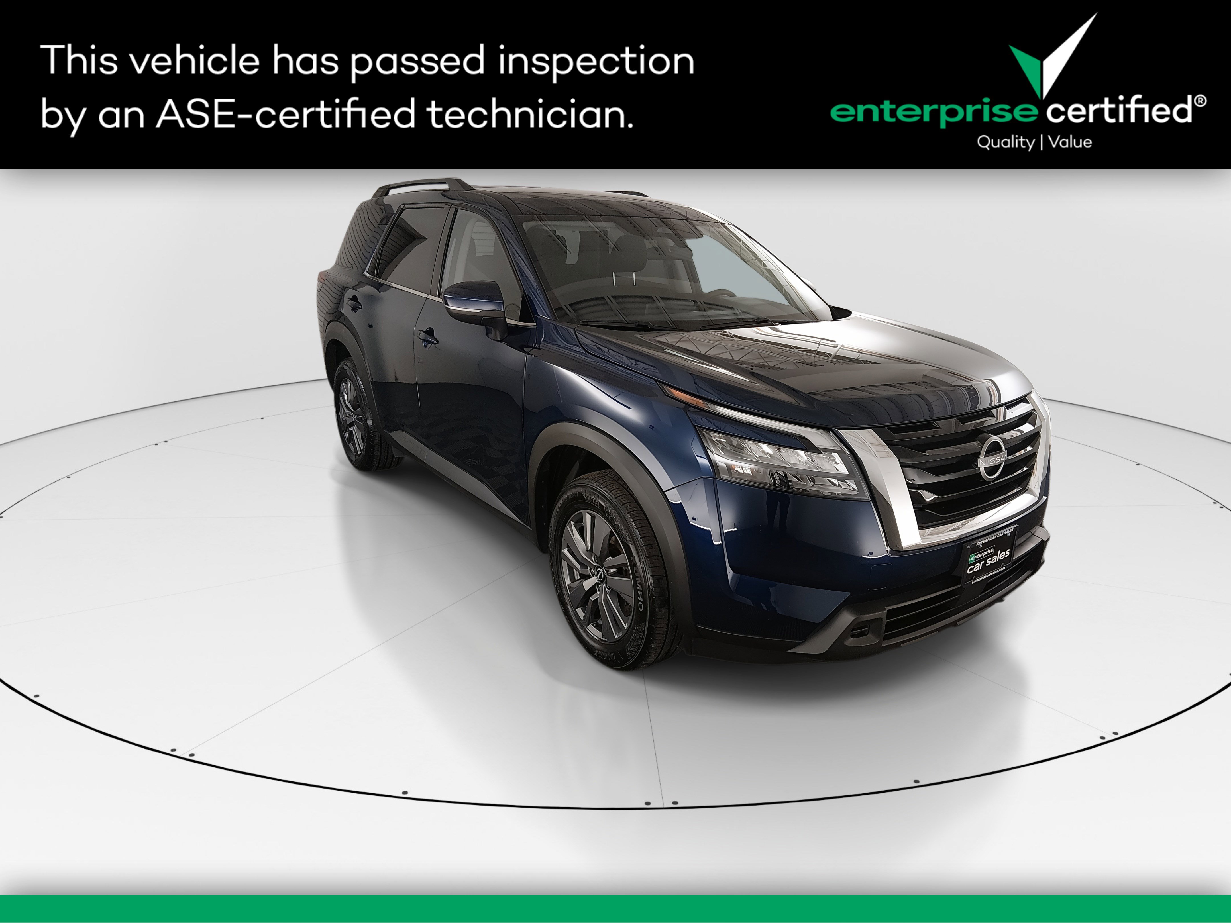 Used 2024 Nissan Pathfinder SV 4WD