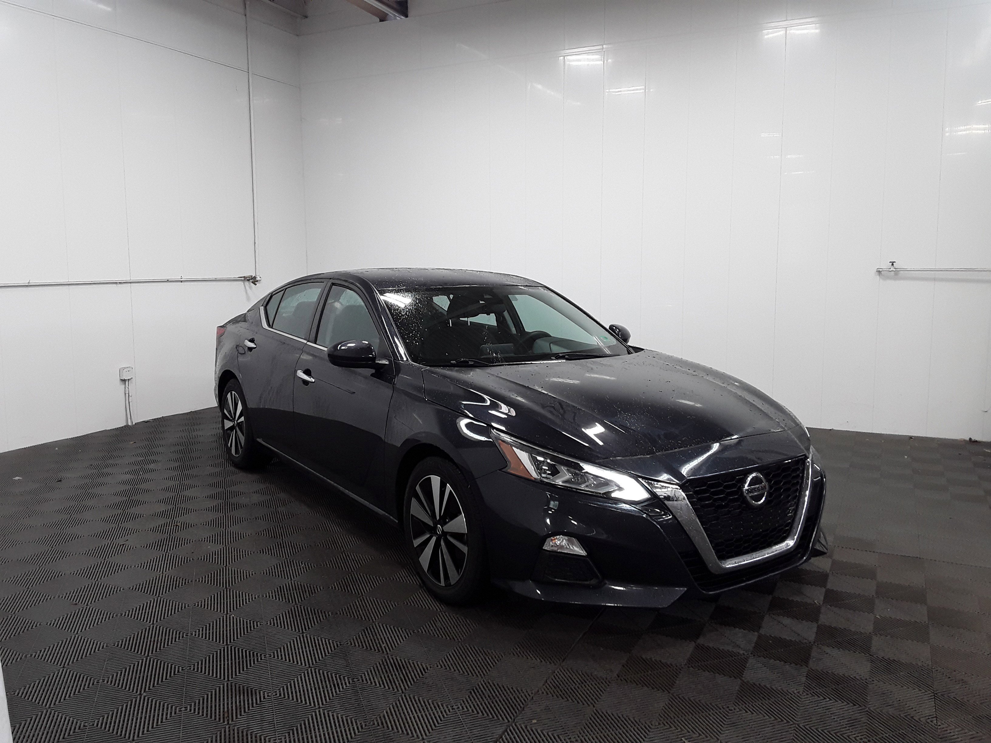 2022 Nissan Altima 2.5 SV Sedan