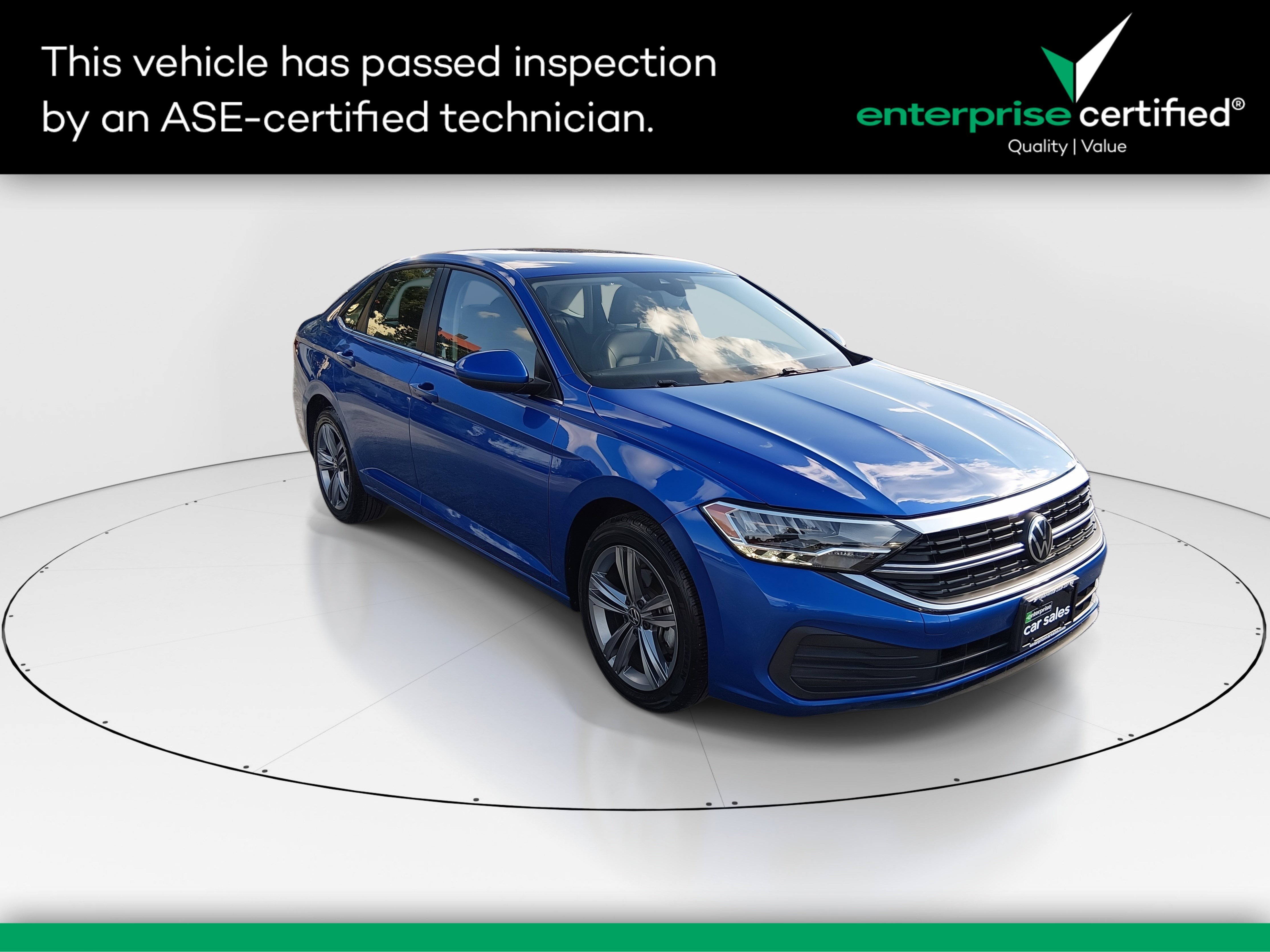 Used 2024 Volkswagen Jetta SE Auto