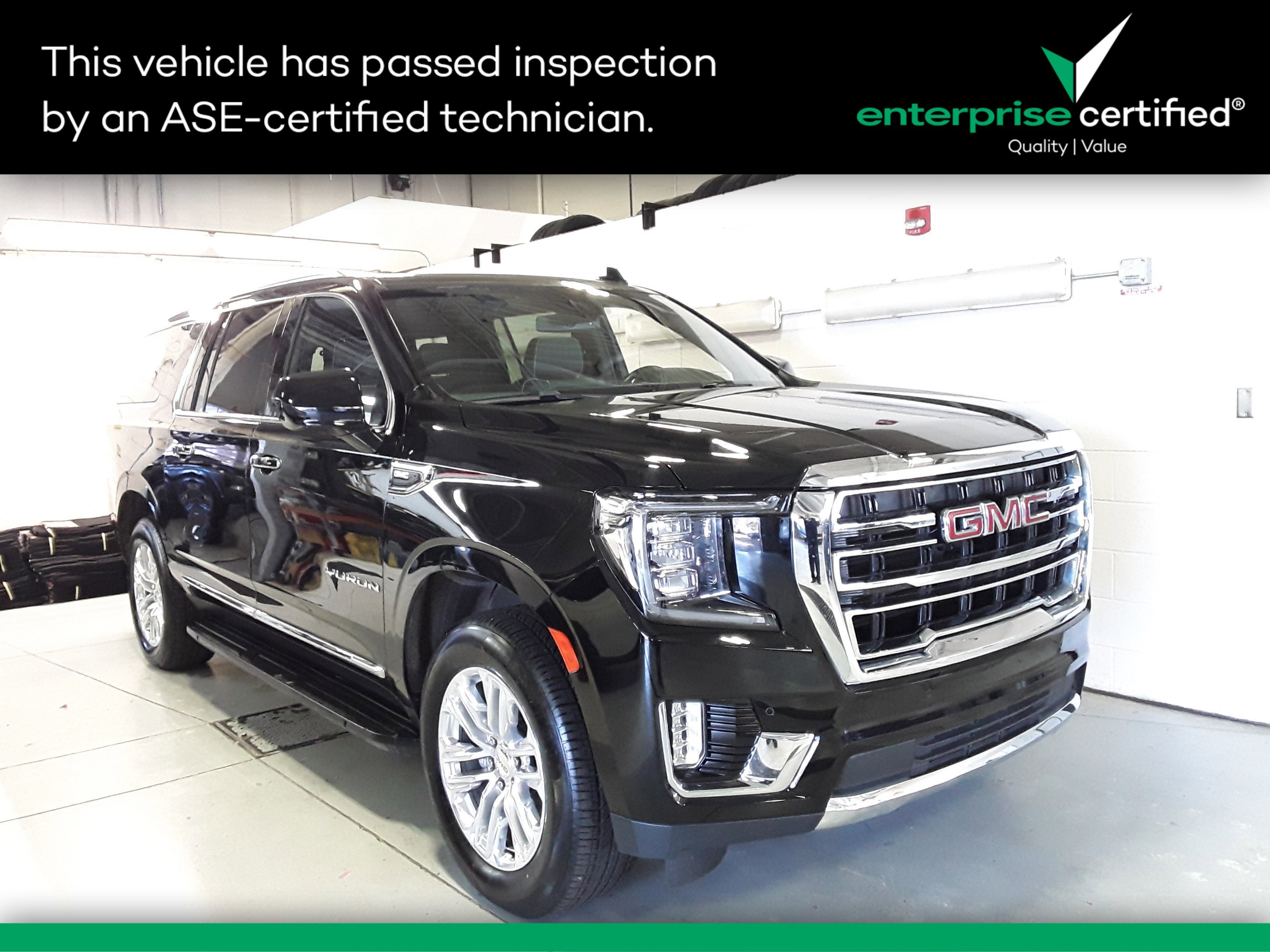 2024 GMC Yukon XL SLT's photo