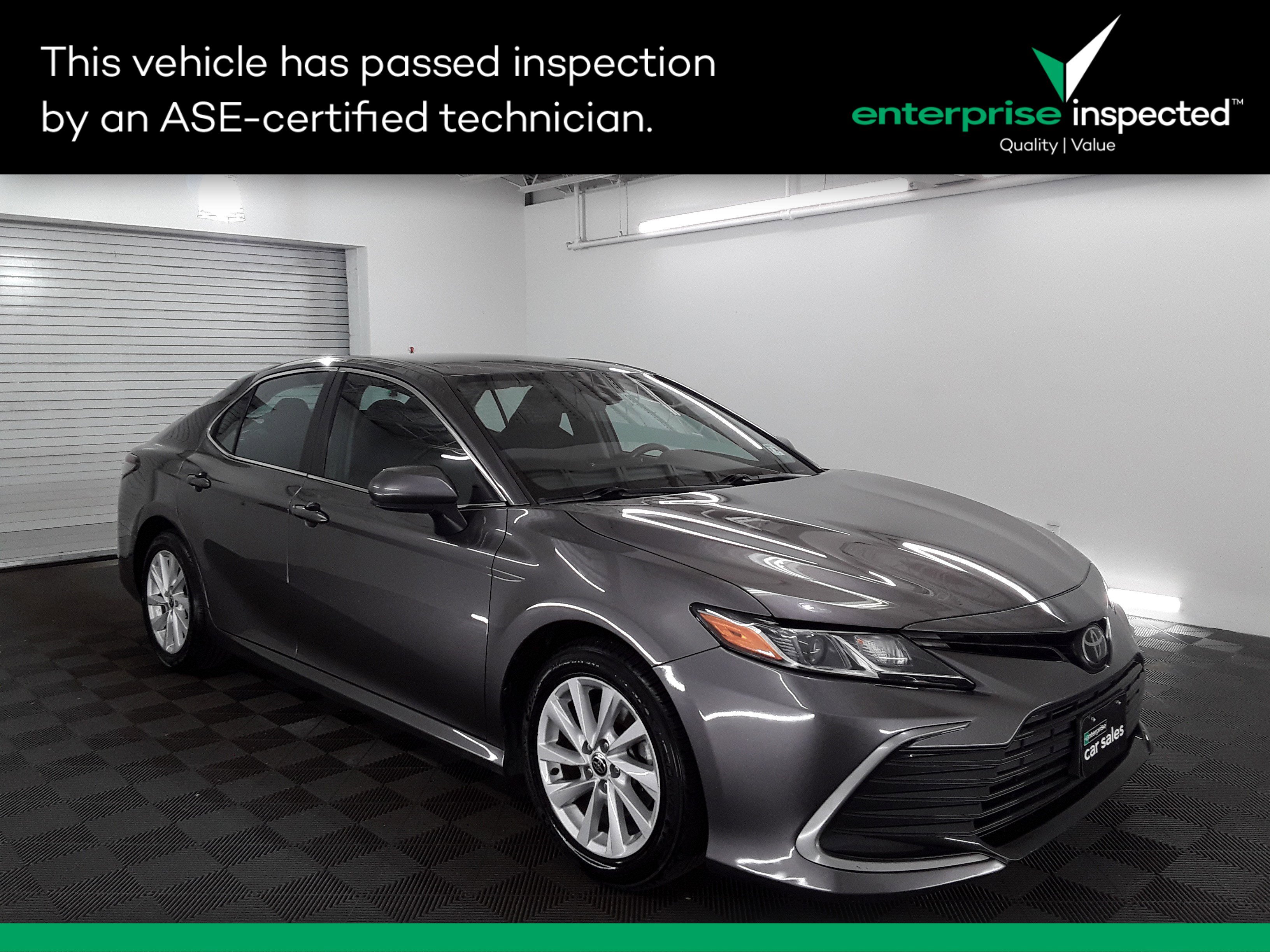 2022 Toyota Camry LE Auto
