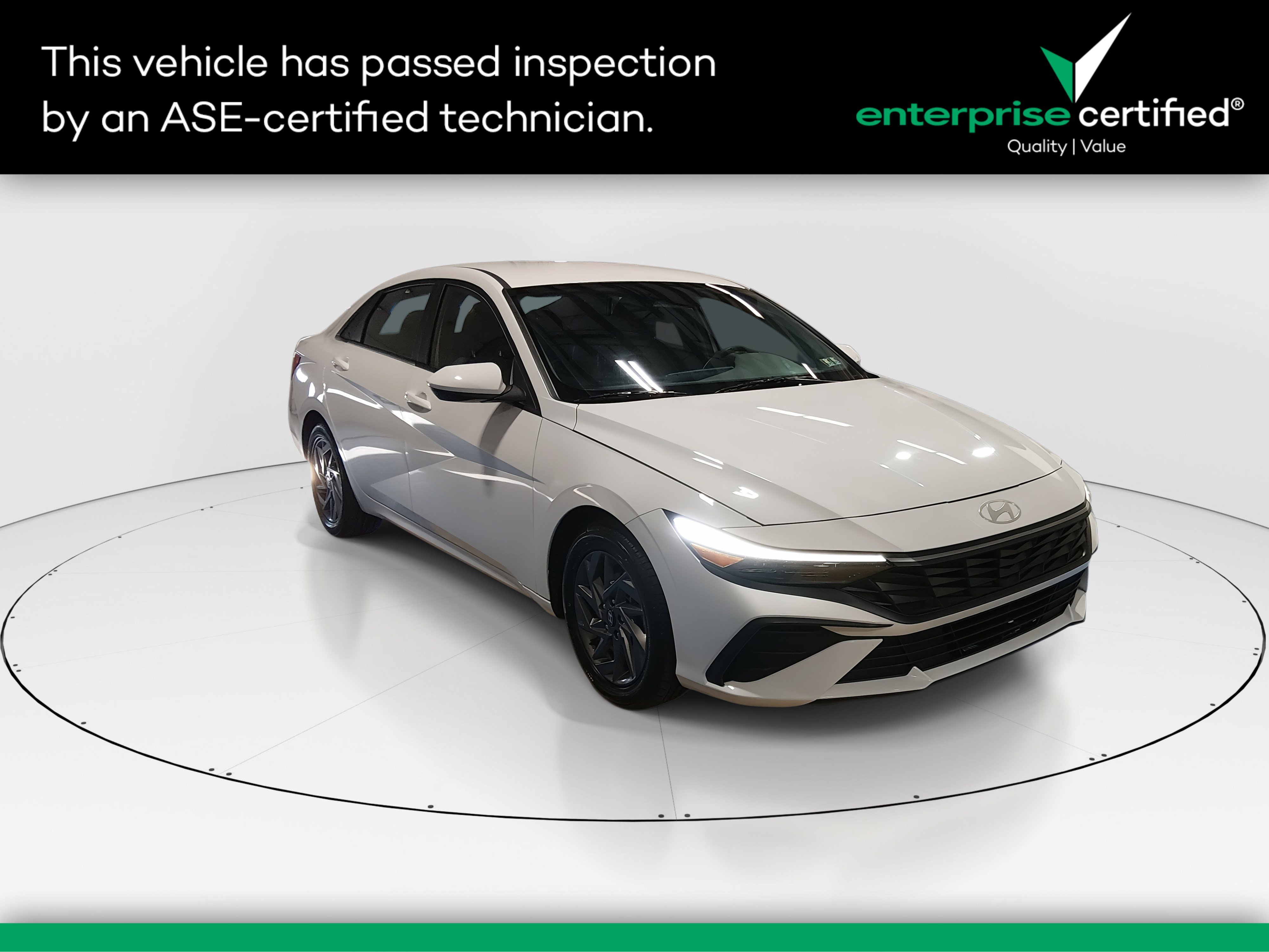 Used 2024 Hyundai Elantra SEL IVT