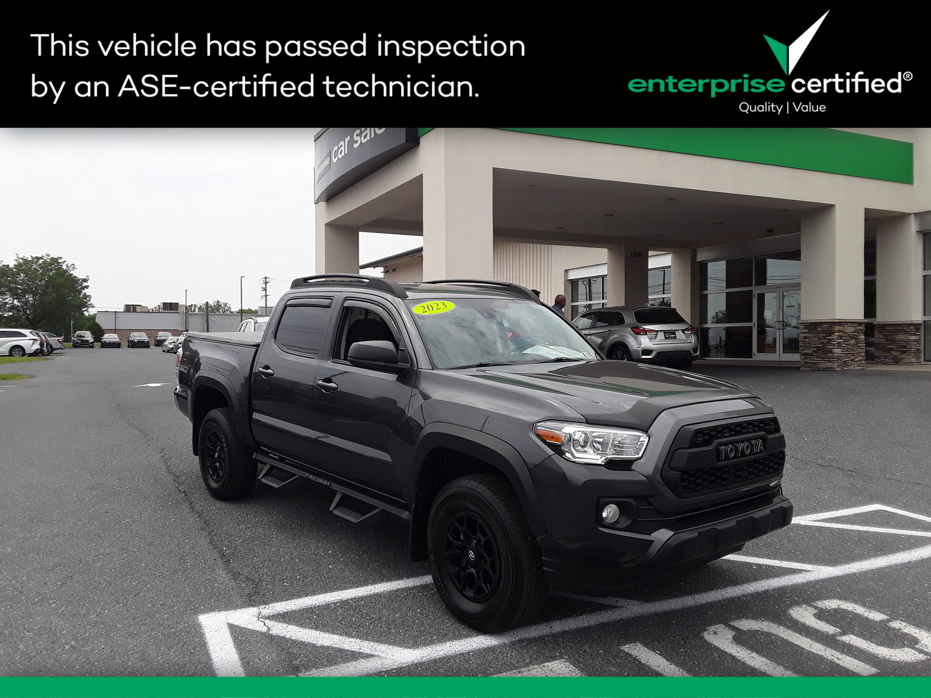2023 Toyota Tacoma 2WD SR5 Double Cab 5' Bed V6 AT