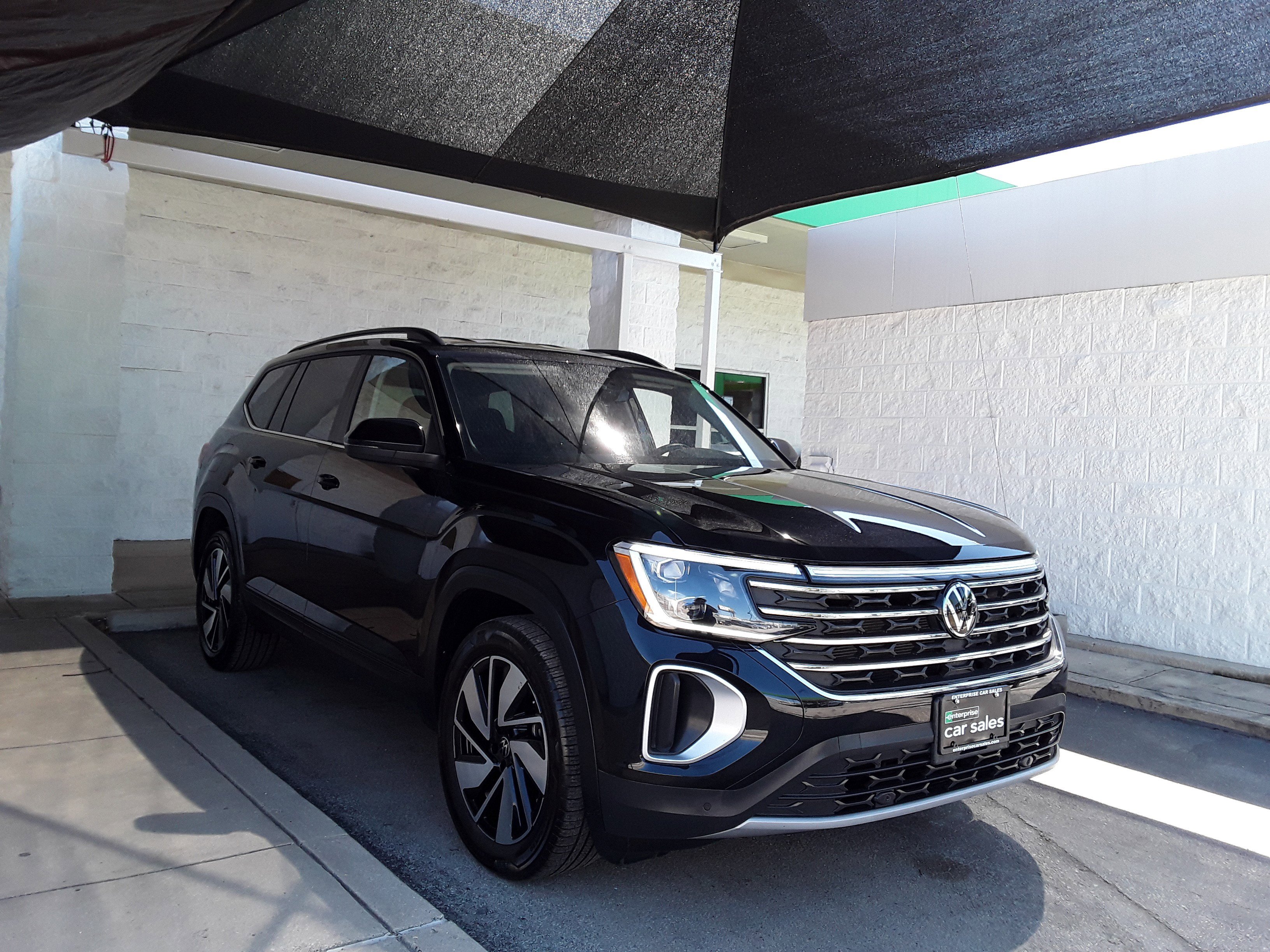 2024 Volkswagen Atlas 2.0T SE w/Technology 4MOTION