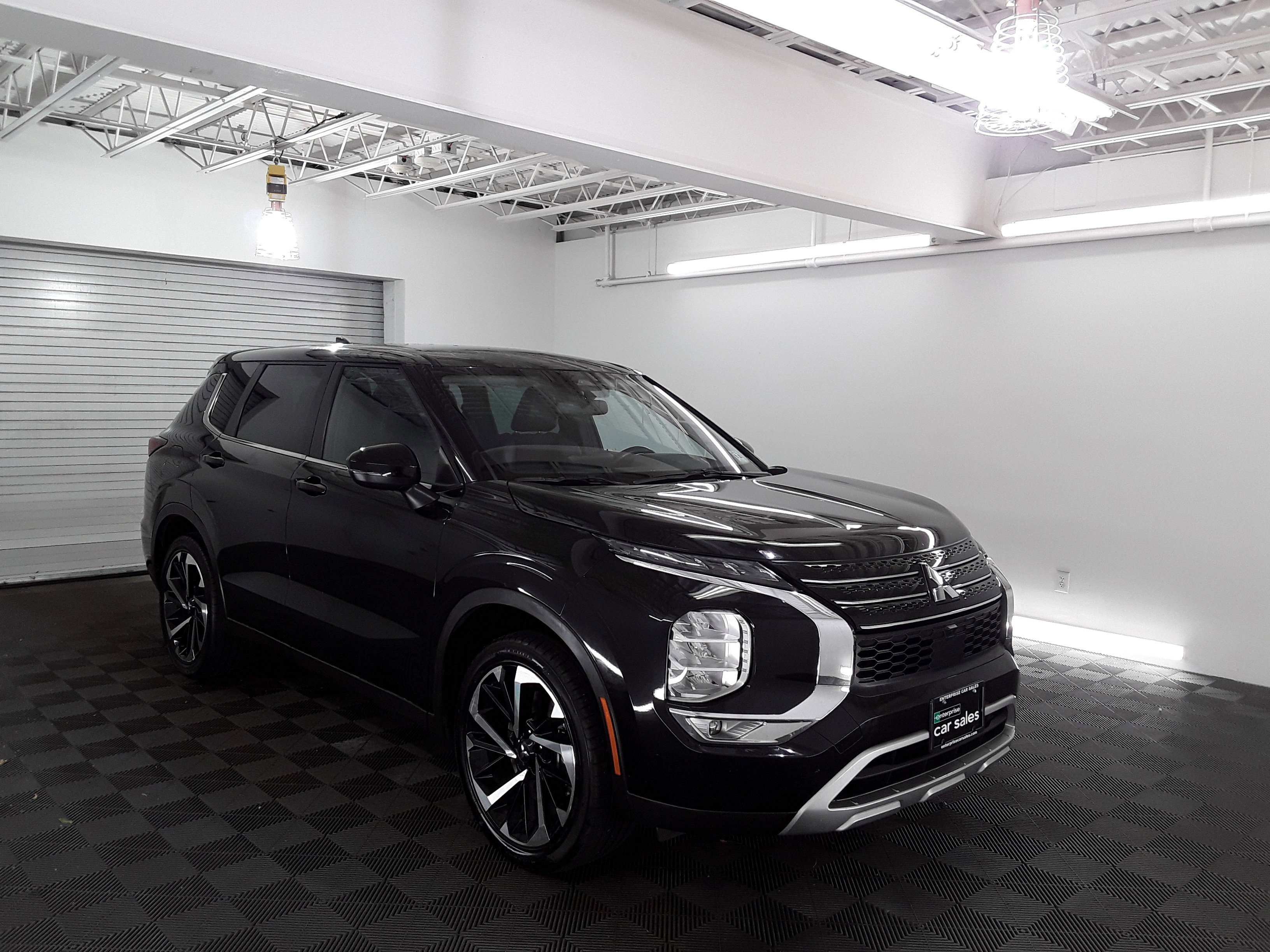 2023 Mitsubishi Outlander SE Special Edition FWD
