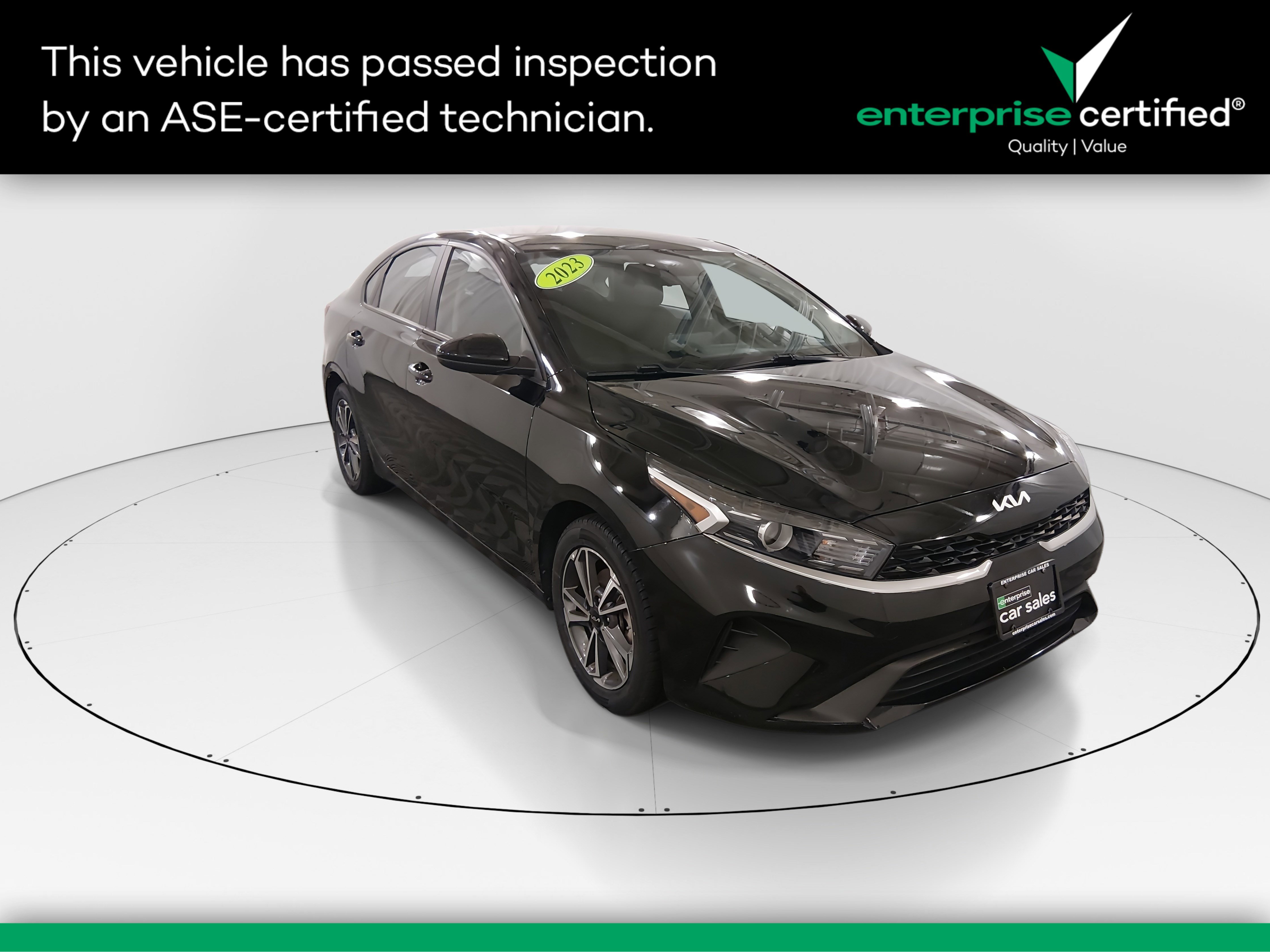 Used 2023 Kia Forte LXS IVT