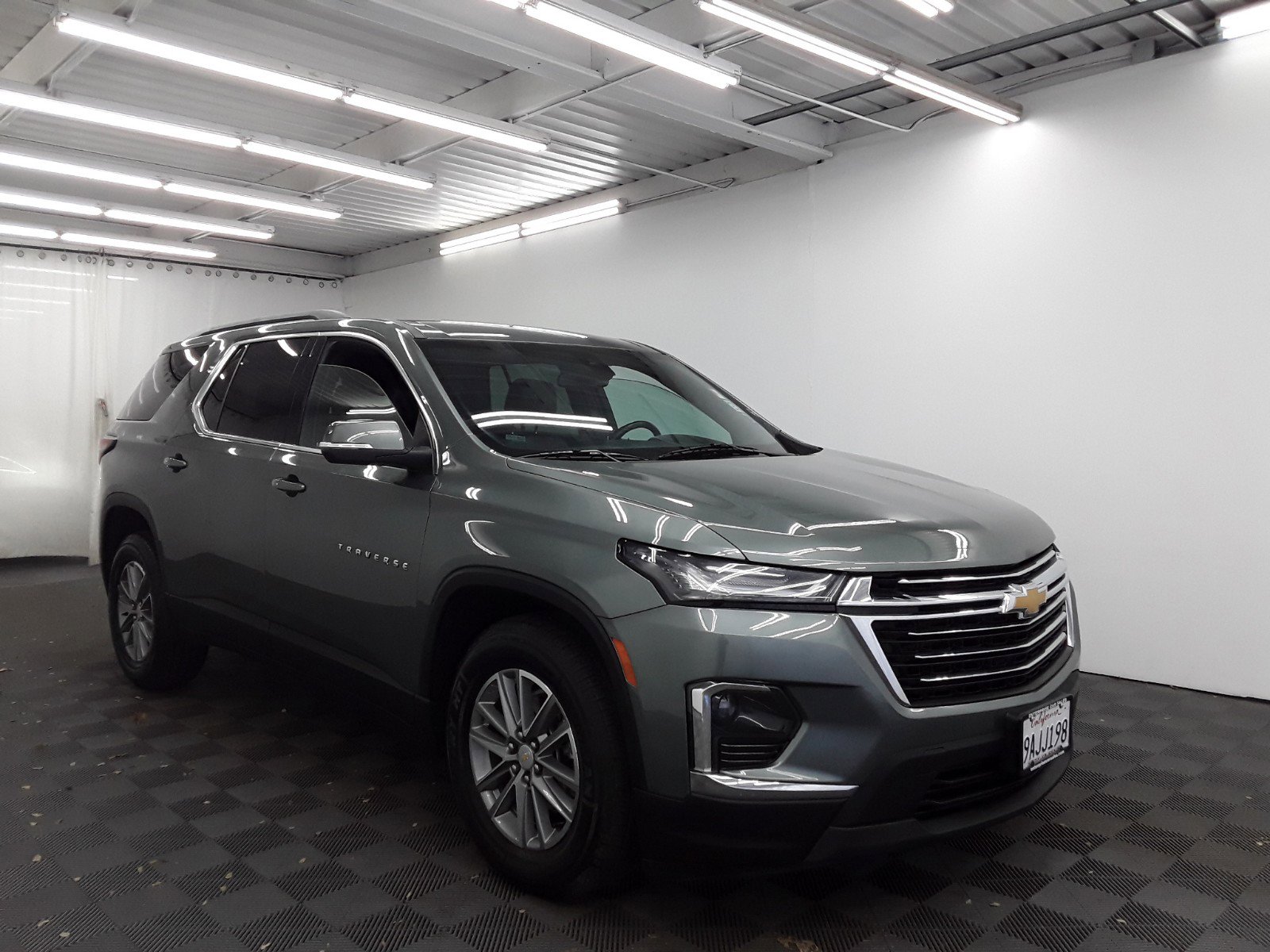 2022 Chevrolet Traverse AWD 4dr LT Leather