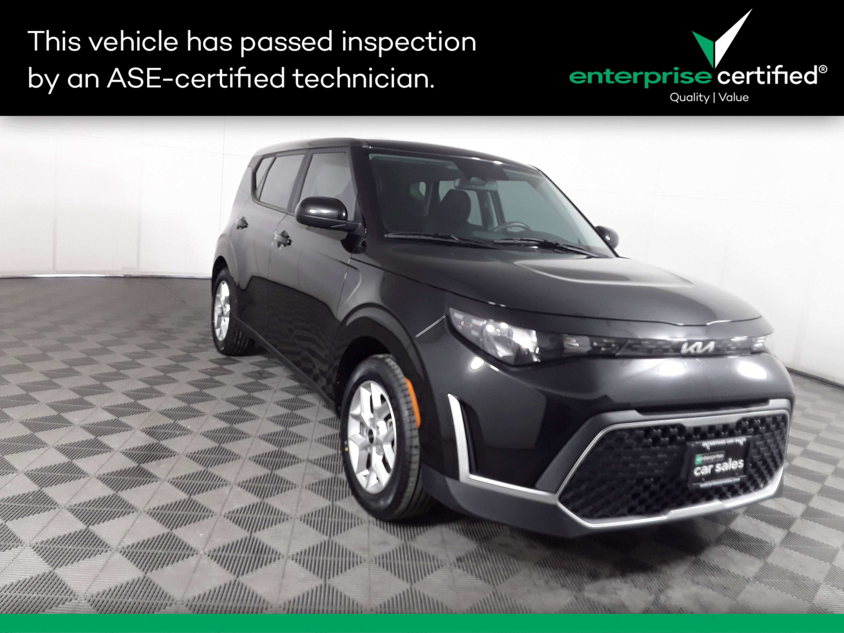 Used 2024 Kia Soul LX IVT