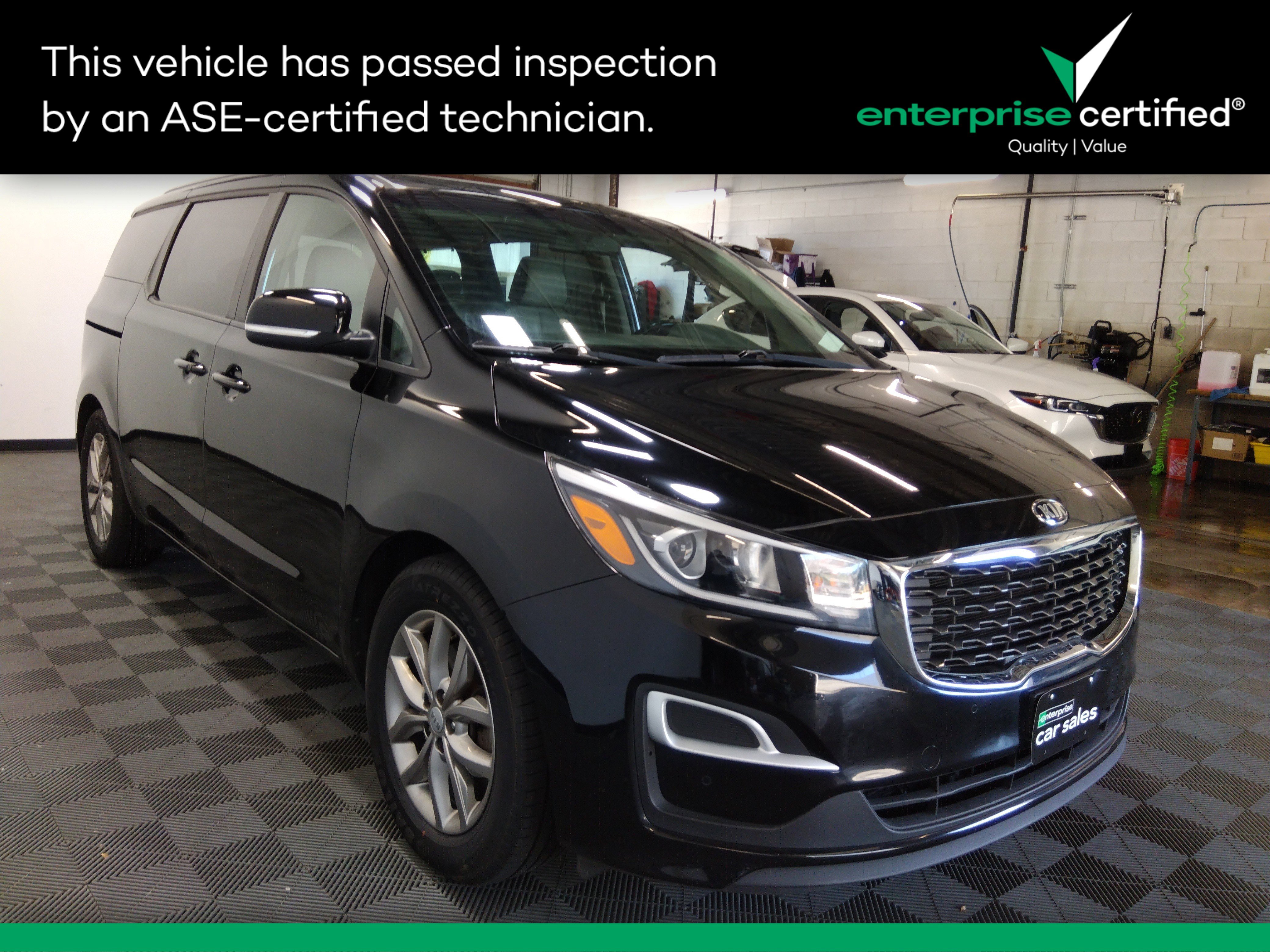 Used 2019 Kia Sedona LX FWD
