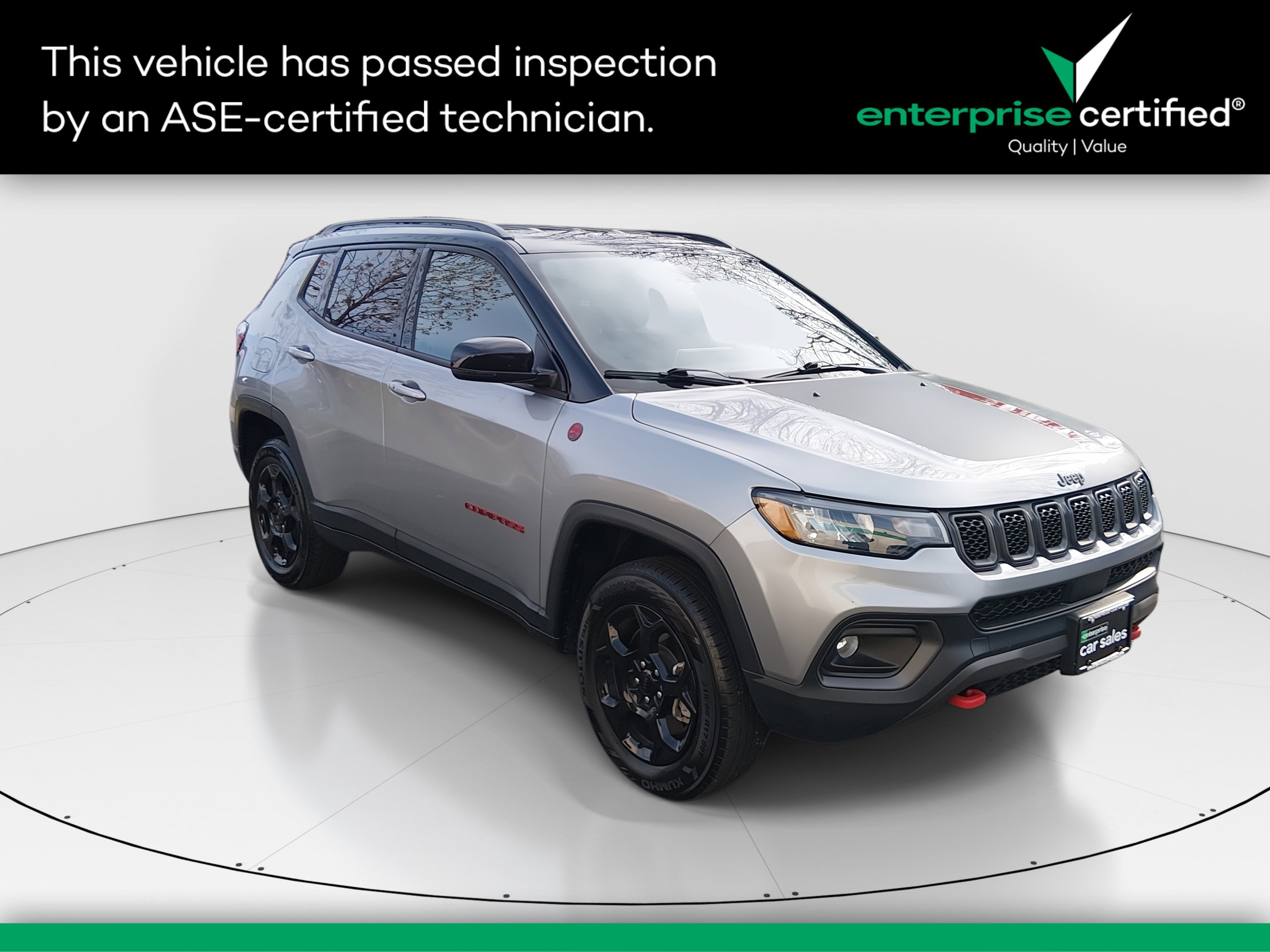 2023 Jeep Compass Trailhawk's photo