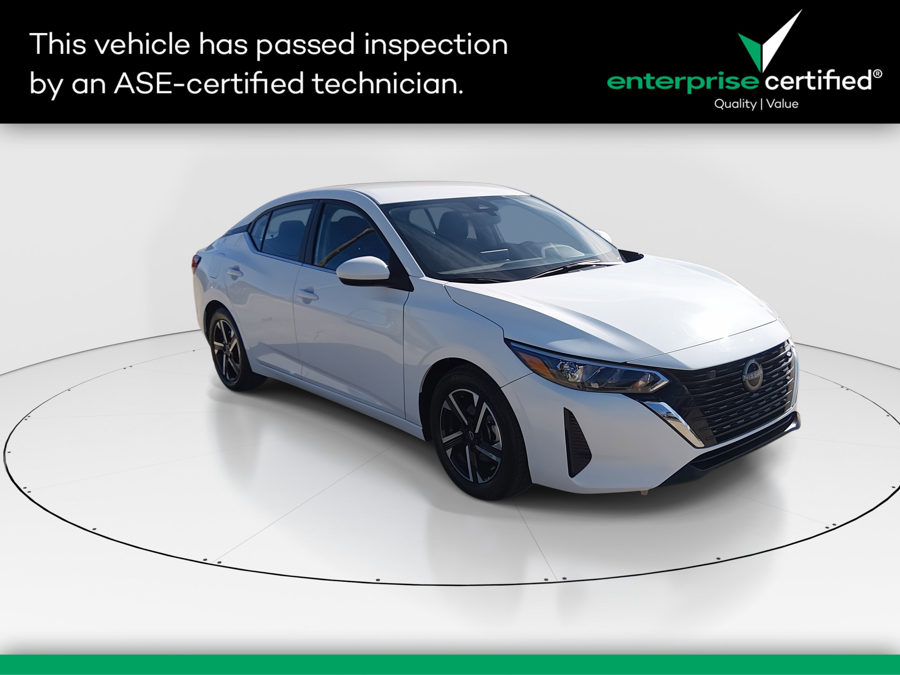 2024 Nissan Sentra SV's photo