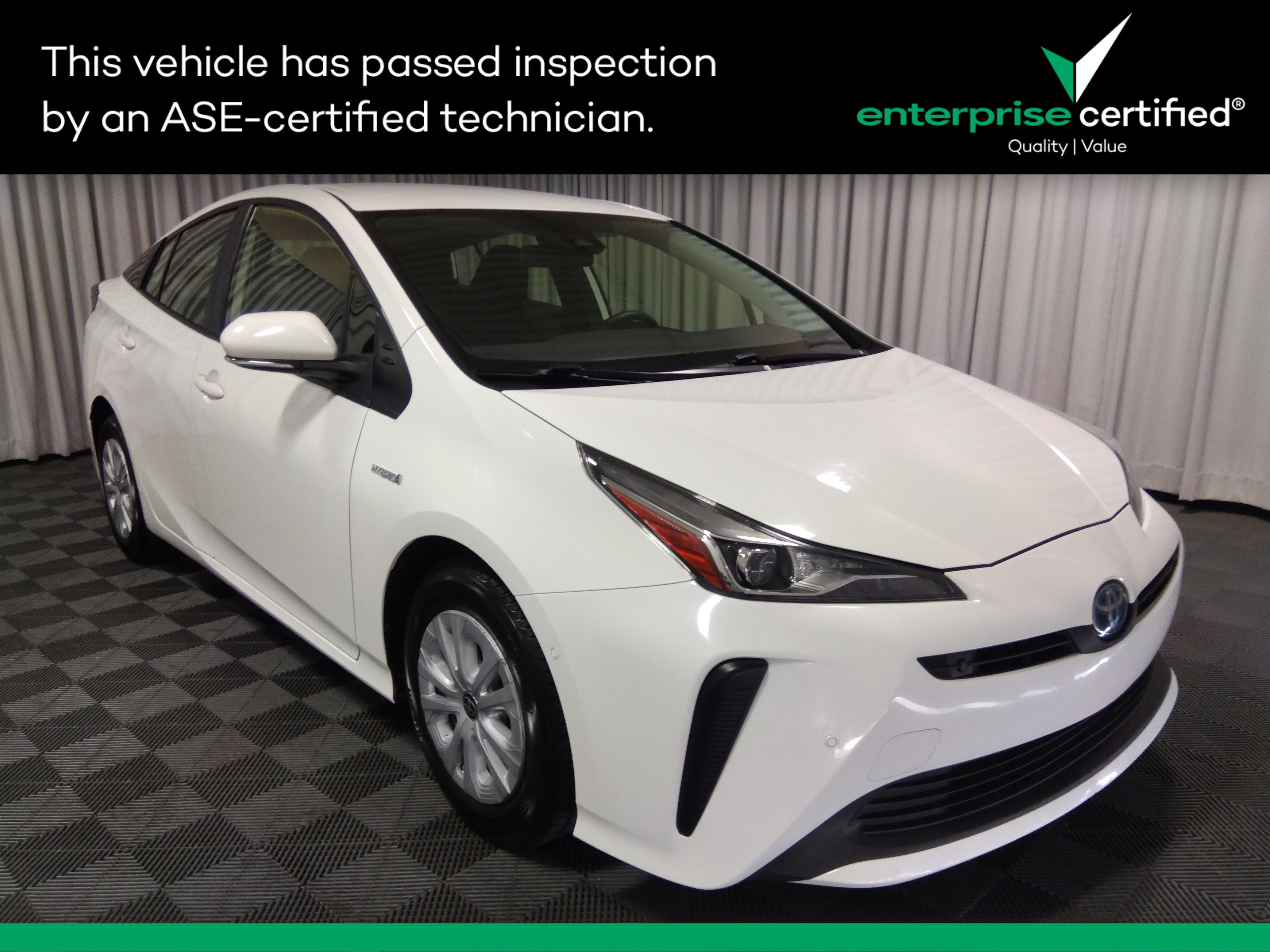 Used 2022 Toyota Prius LE