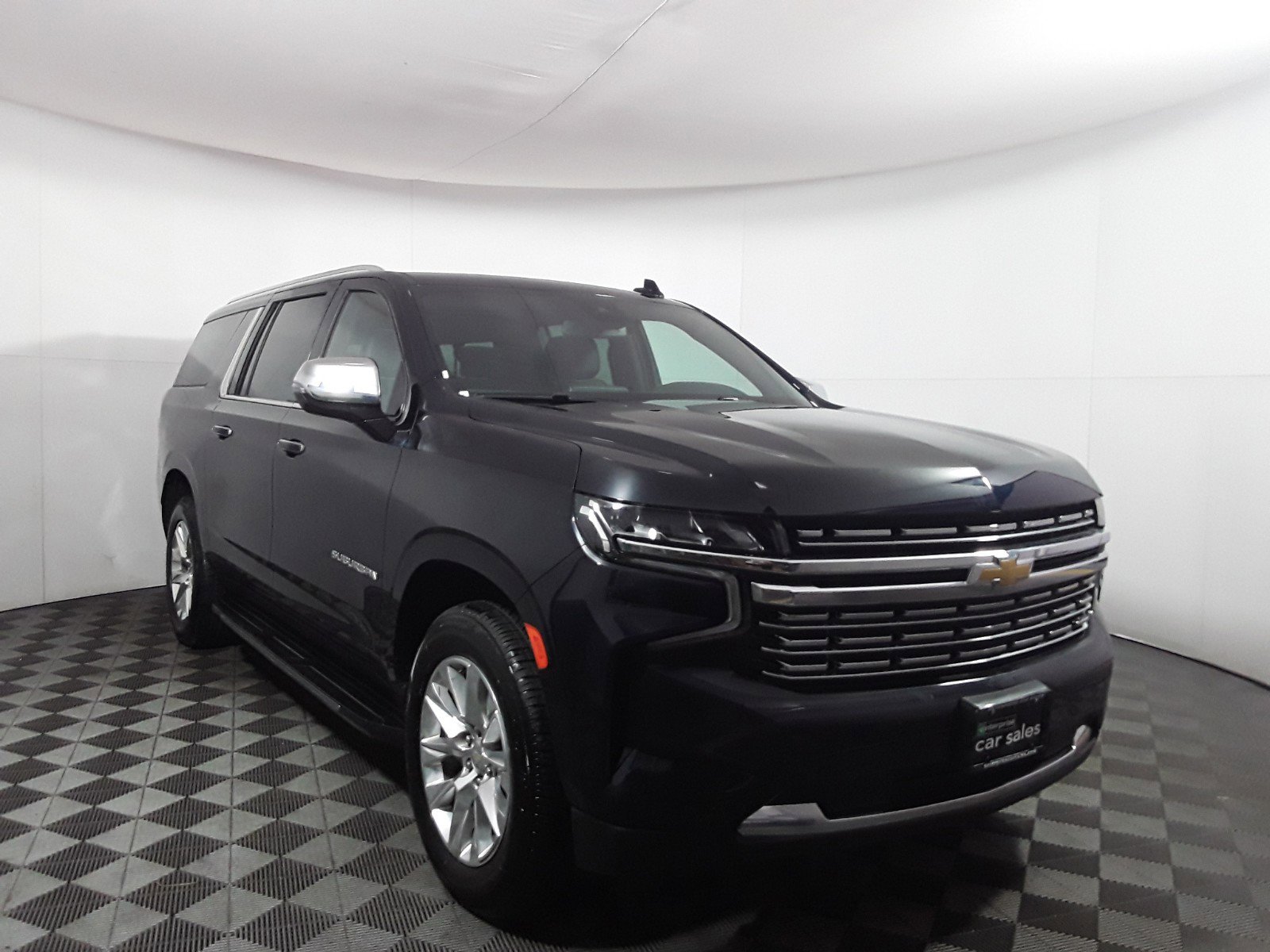 2023 Chevrolet Suburban 2WD 4dr Premier