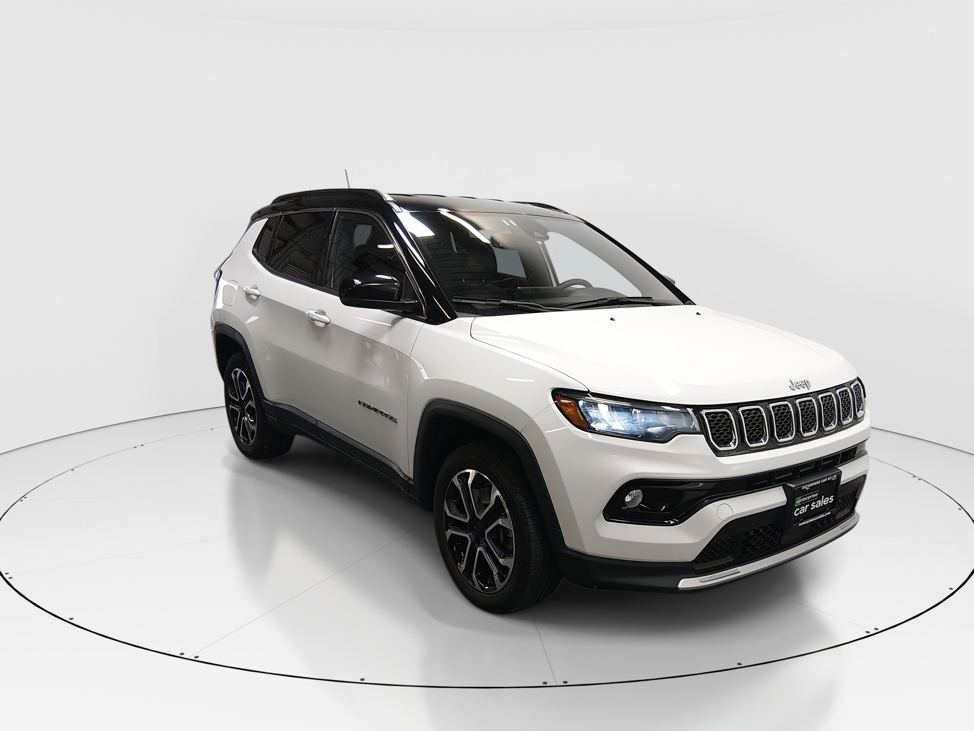 2023 Jeep Compass Limited's photo
