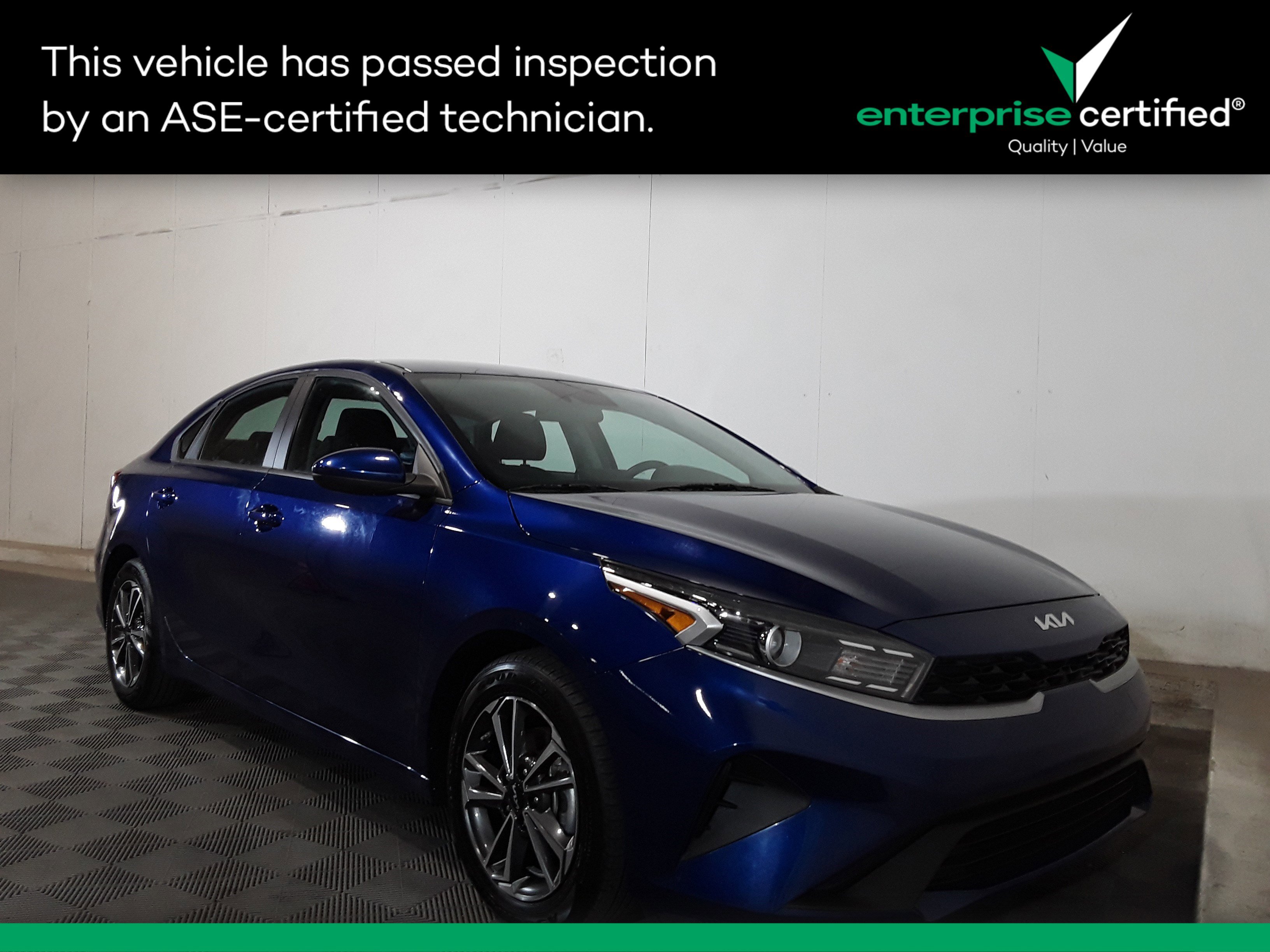 Used 2023 Kia Forte LXS IVT